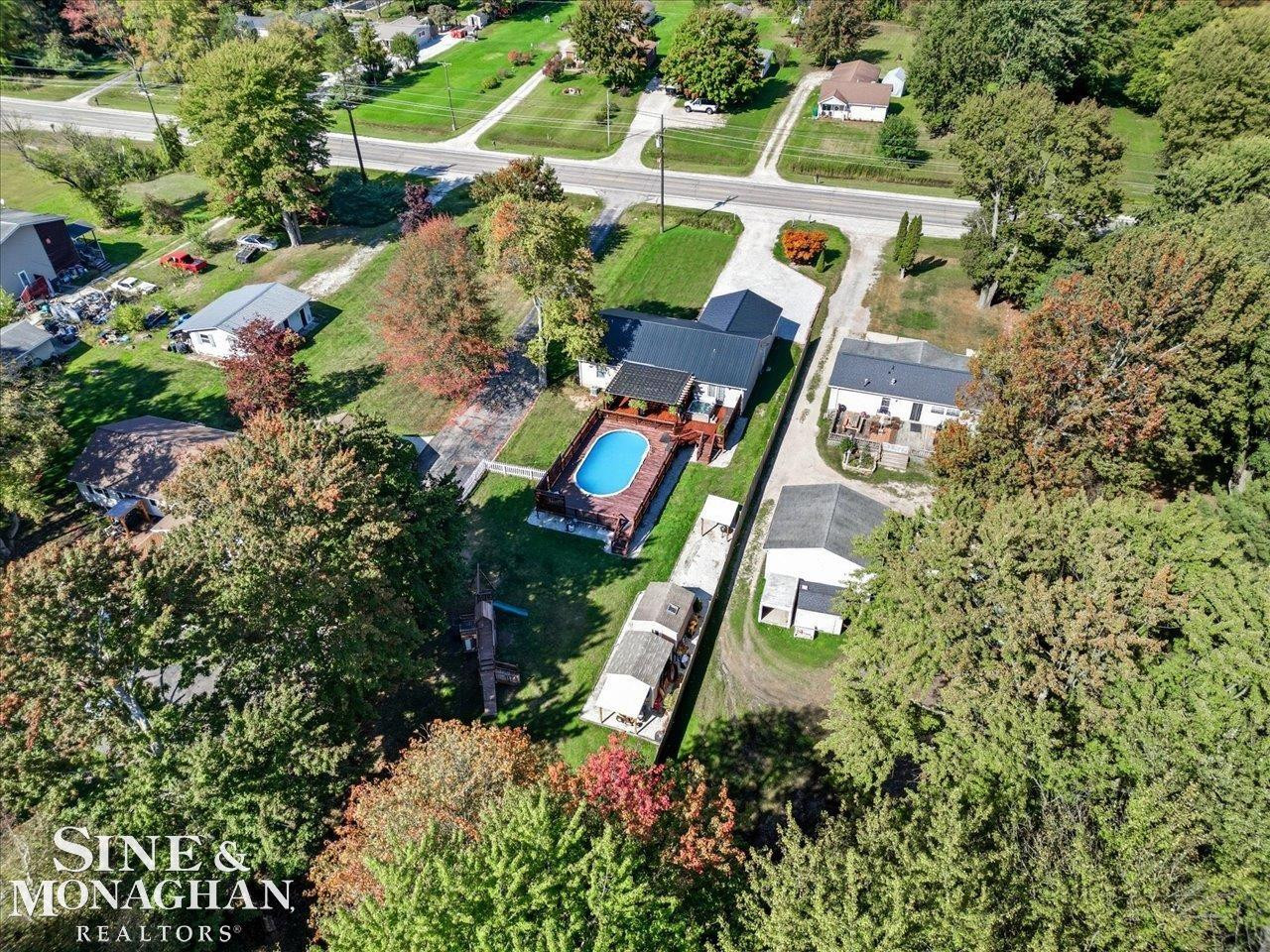 6065 Lapeer Road, Kimball, MI — Photo 40