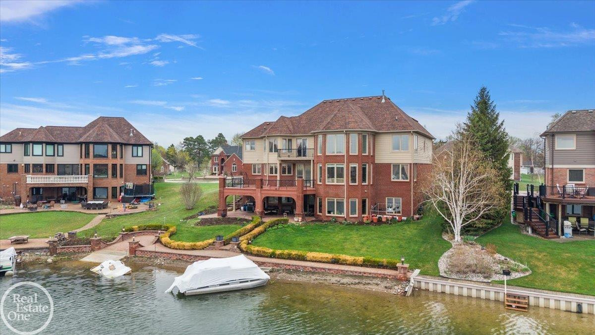 51577 Merry Lane, Shelby Twp, MI 48316 — Photo 5