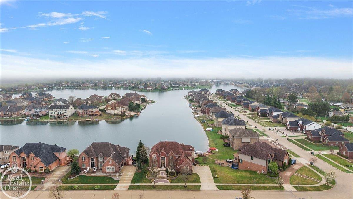 51577 Merry Lane, Shelby Twp, MI 48316 — Photo 7