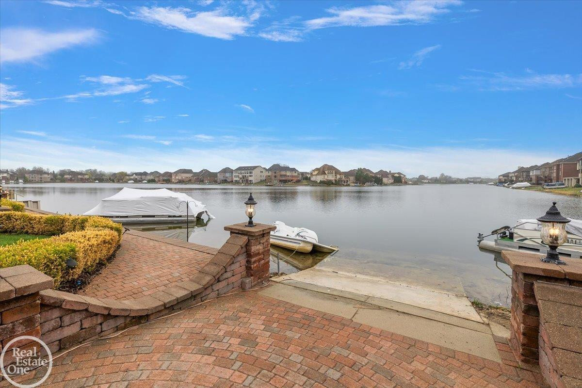 51577 Merry Lane, Shelby Twp, MI 48316 — Photo 12