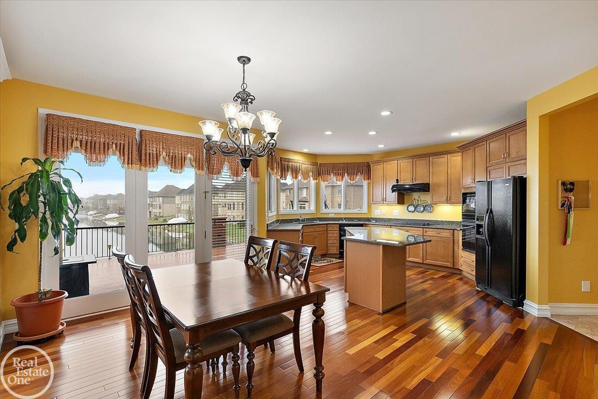 51577 Merry Lane, Shelby Twp, MI 48316 — Photo 15