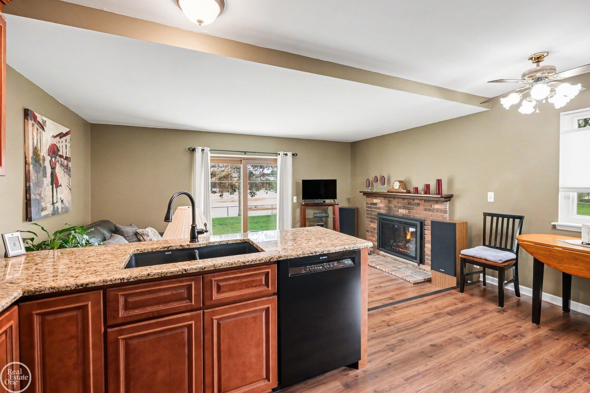 42844 Wrobel Street, Clinton Twp, MI 48038 — Photo 5