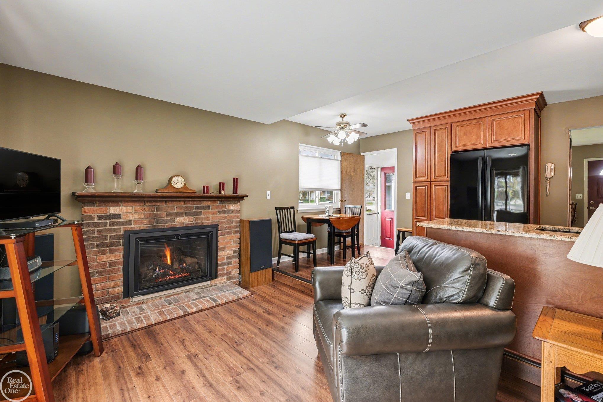 42844 Wrobel Street, Clinton Twp, MI 48038 — Photo 8