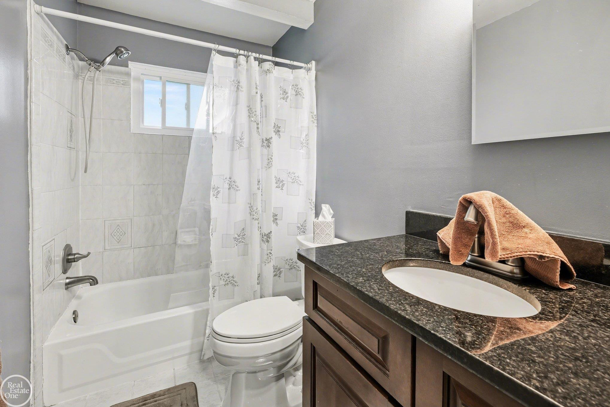 42844 Wrobel Street, Clinton Twp, MI 48038 — Photo 14