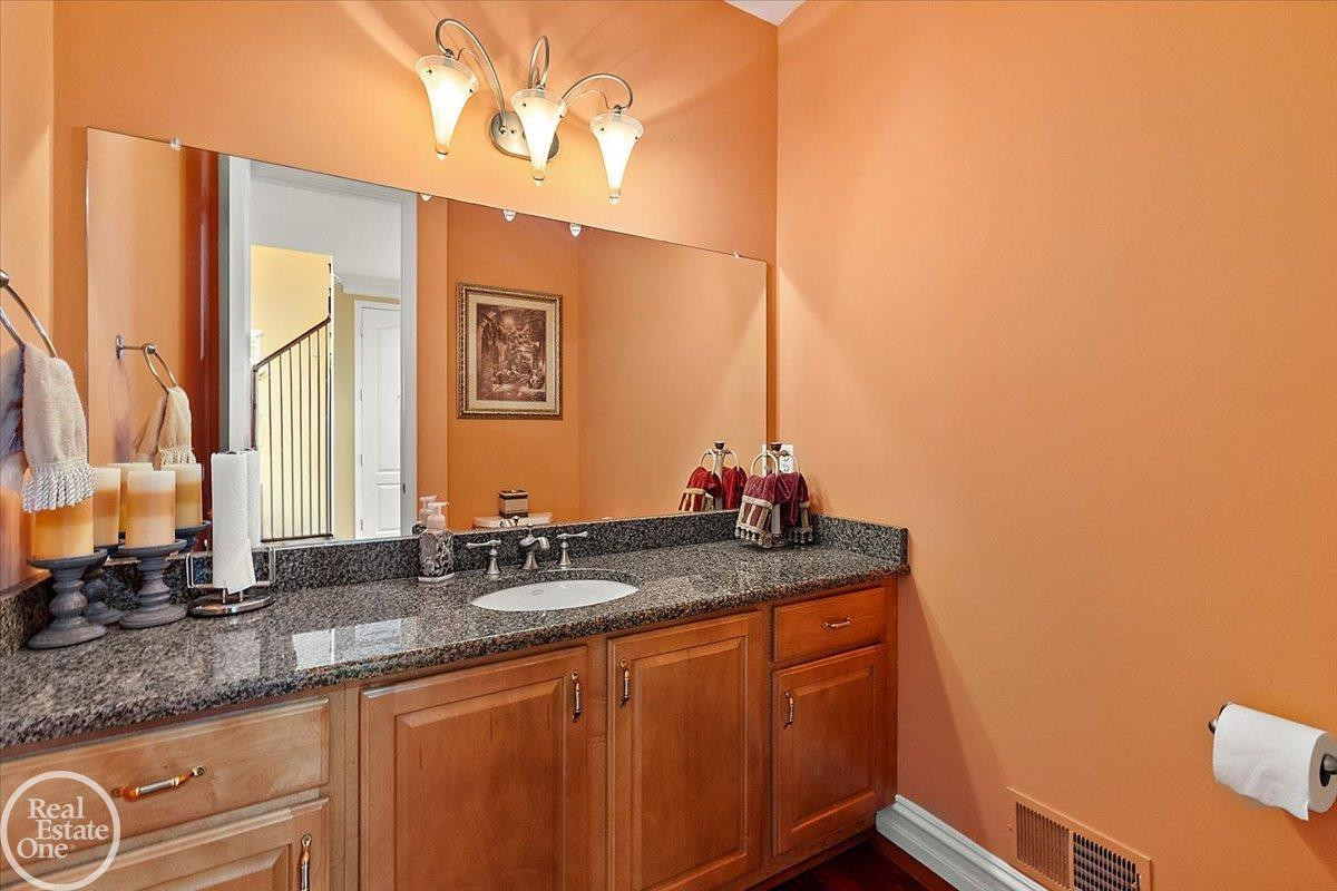 51577 Merry Lane, Shelby Twp, MI 48316 — Photo 59