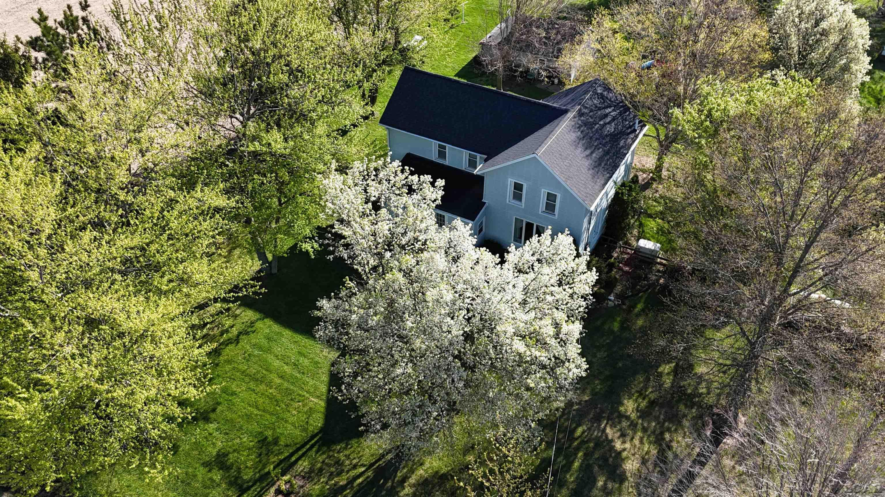 8135 Berkey Highway, Blissfield, MI 49228 — Photo 2
