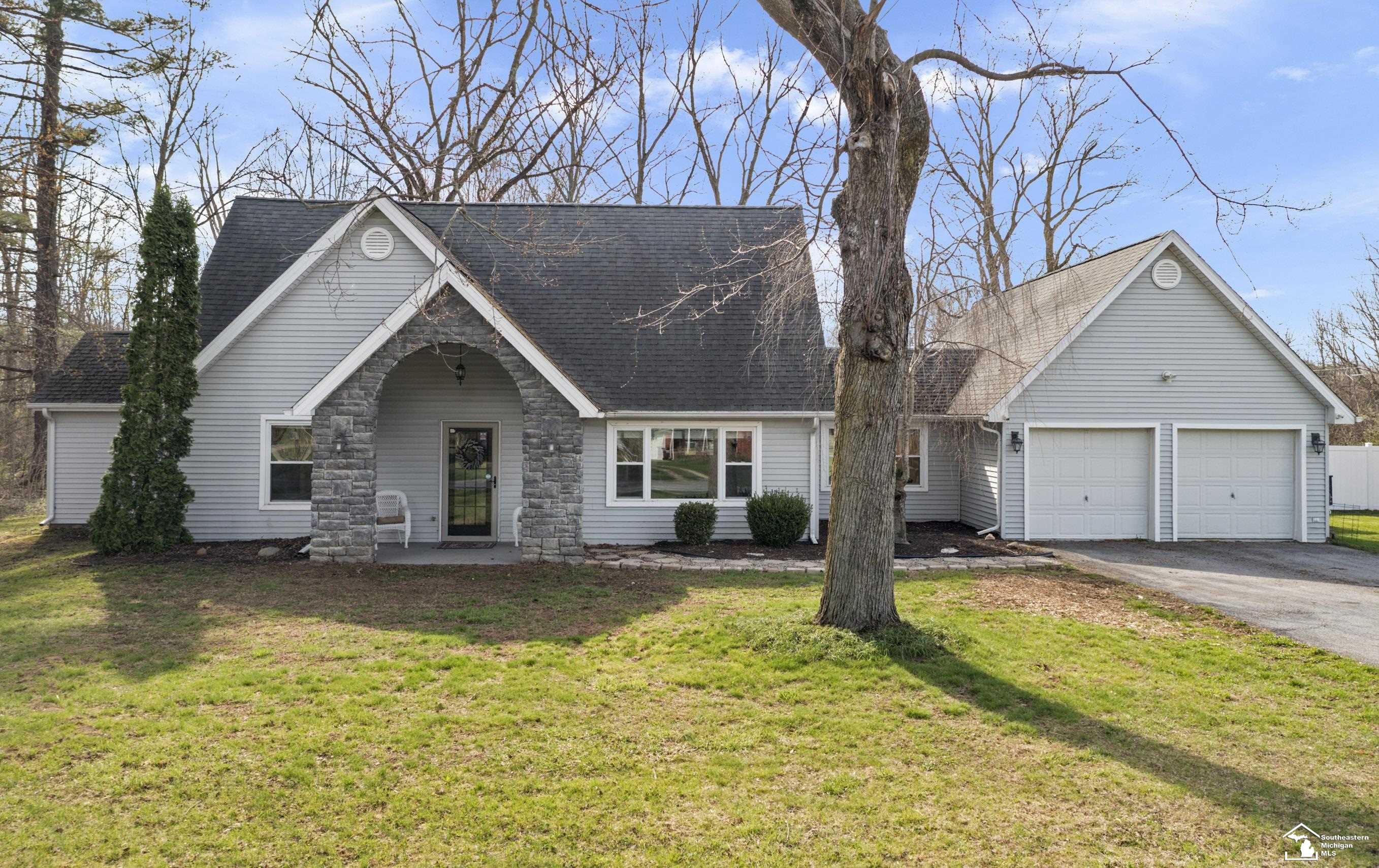 9505 Secor Road, Temperance, MI 48182 — front exterior