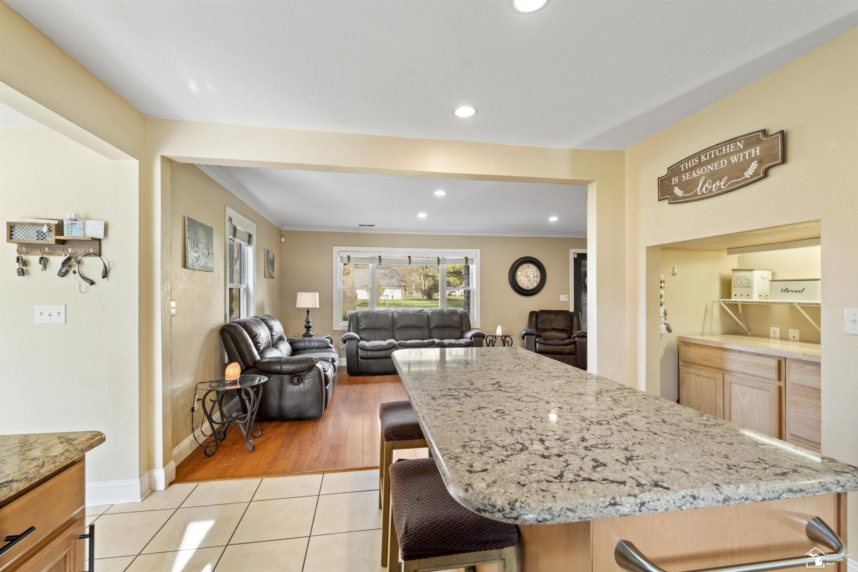 9505 Secor Road, Temperance, MI 48182 — Photo 11
