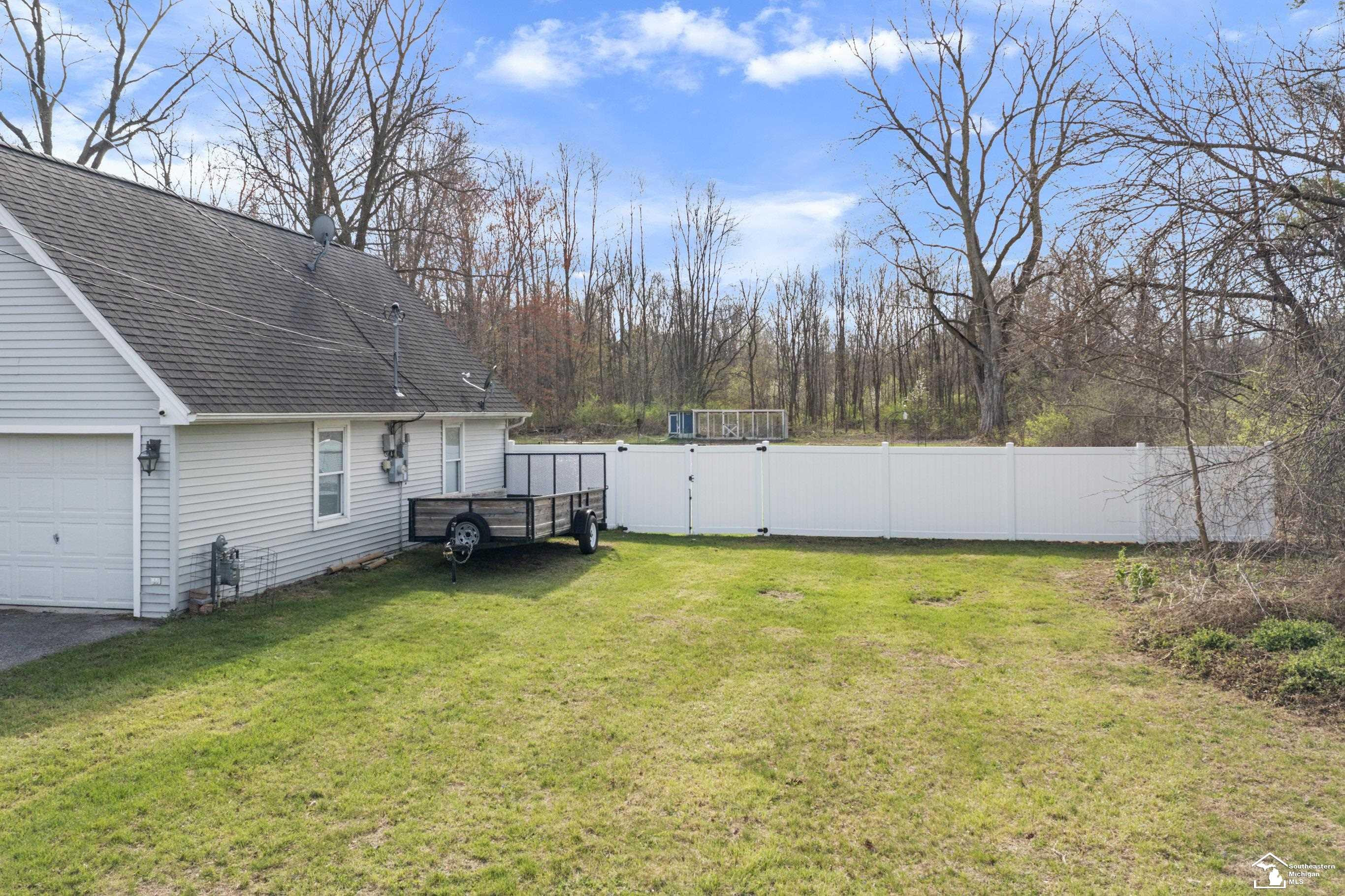 9505 Secor Road, Temperance, MI 48182 — Photo 48