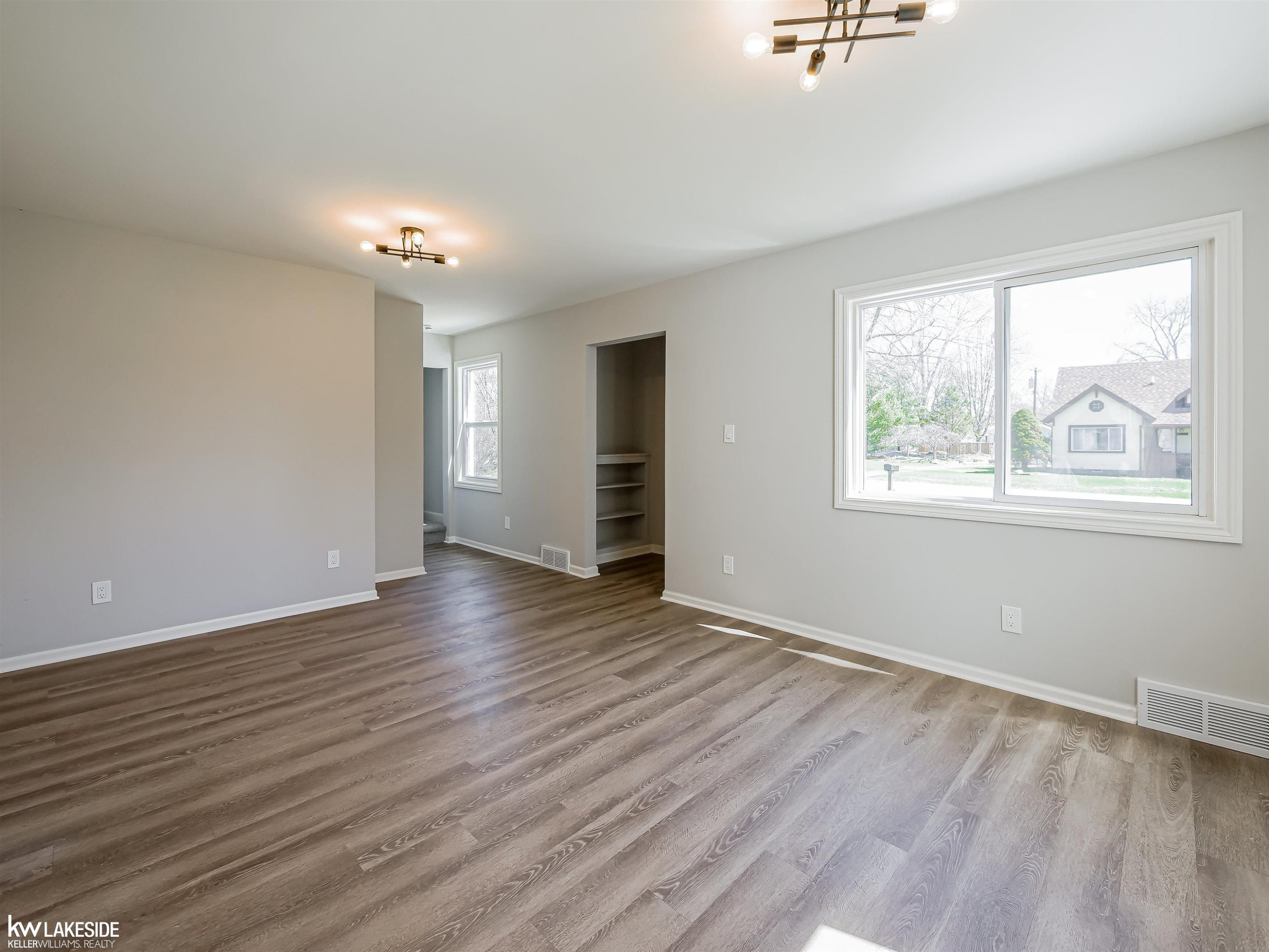 47051 Frederick Road, Shelby Twp, MI 48317 — Photo 4
