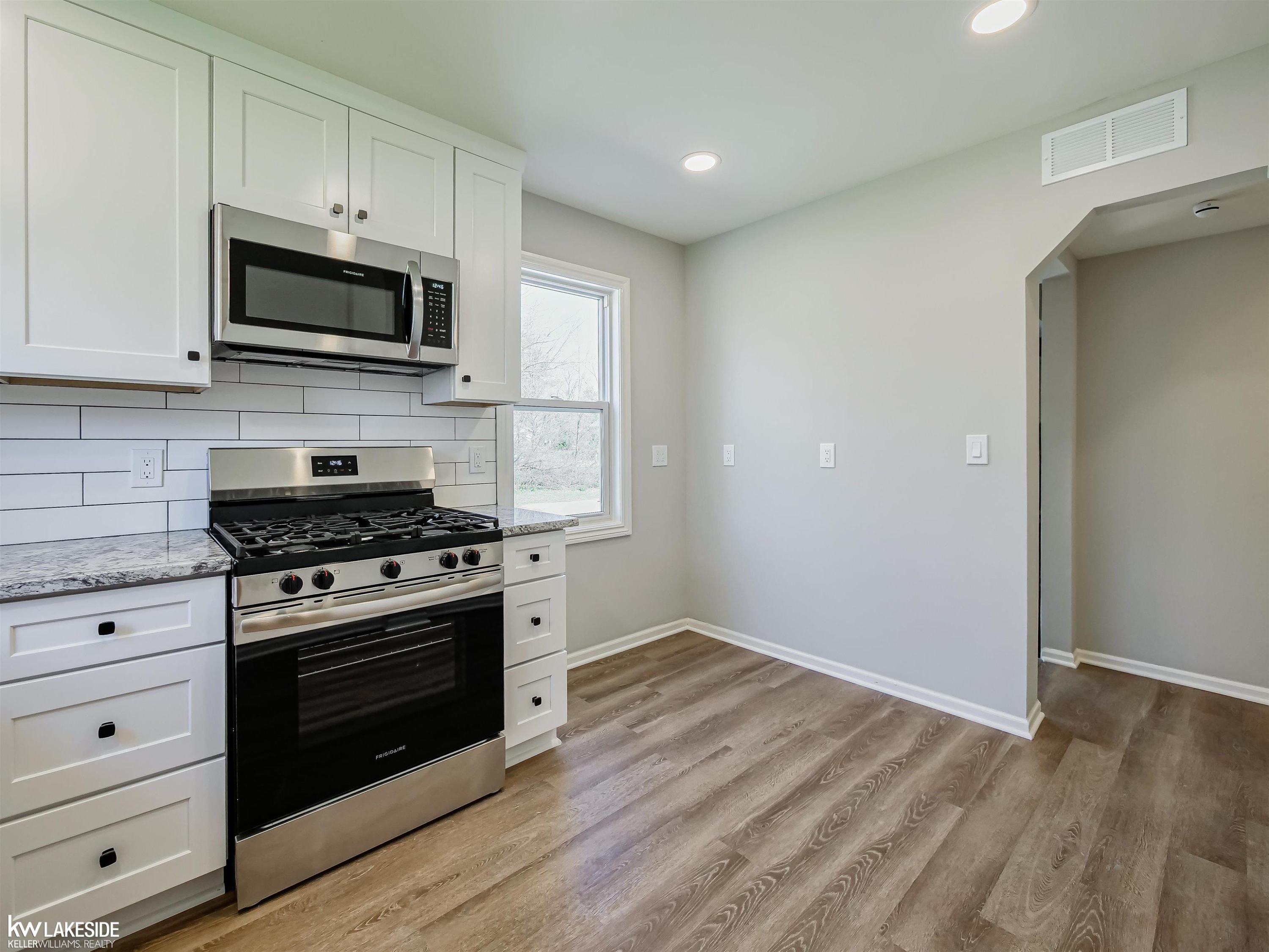 47051 Frederick Road, Shelby Twp, MI 48317 — Photo 5