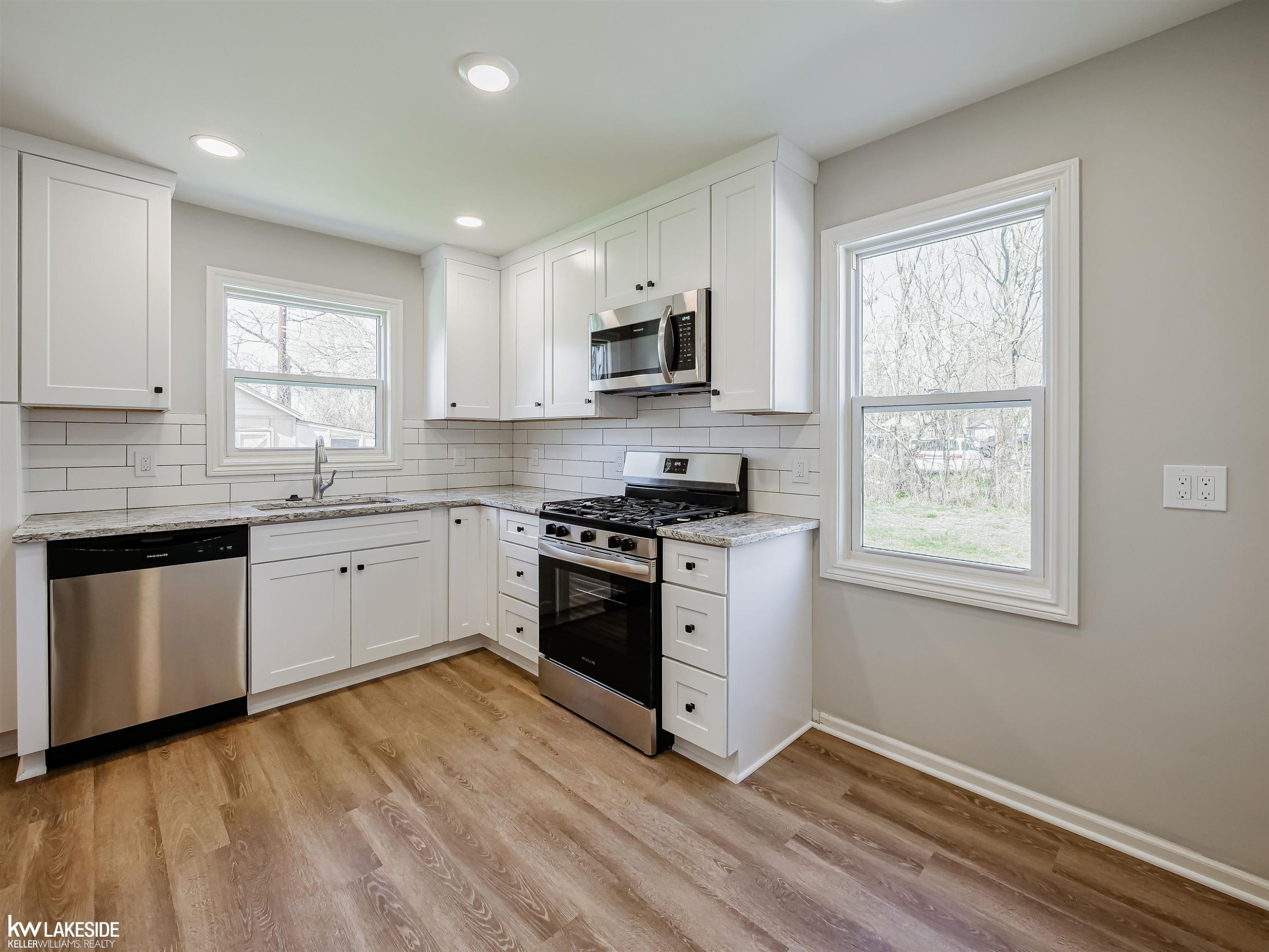 47051 Frederick Road, Shelby Twp, MI 48317 — Photo 10