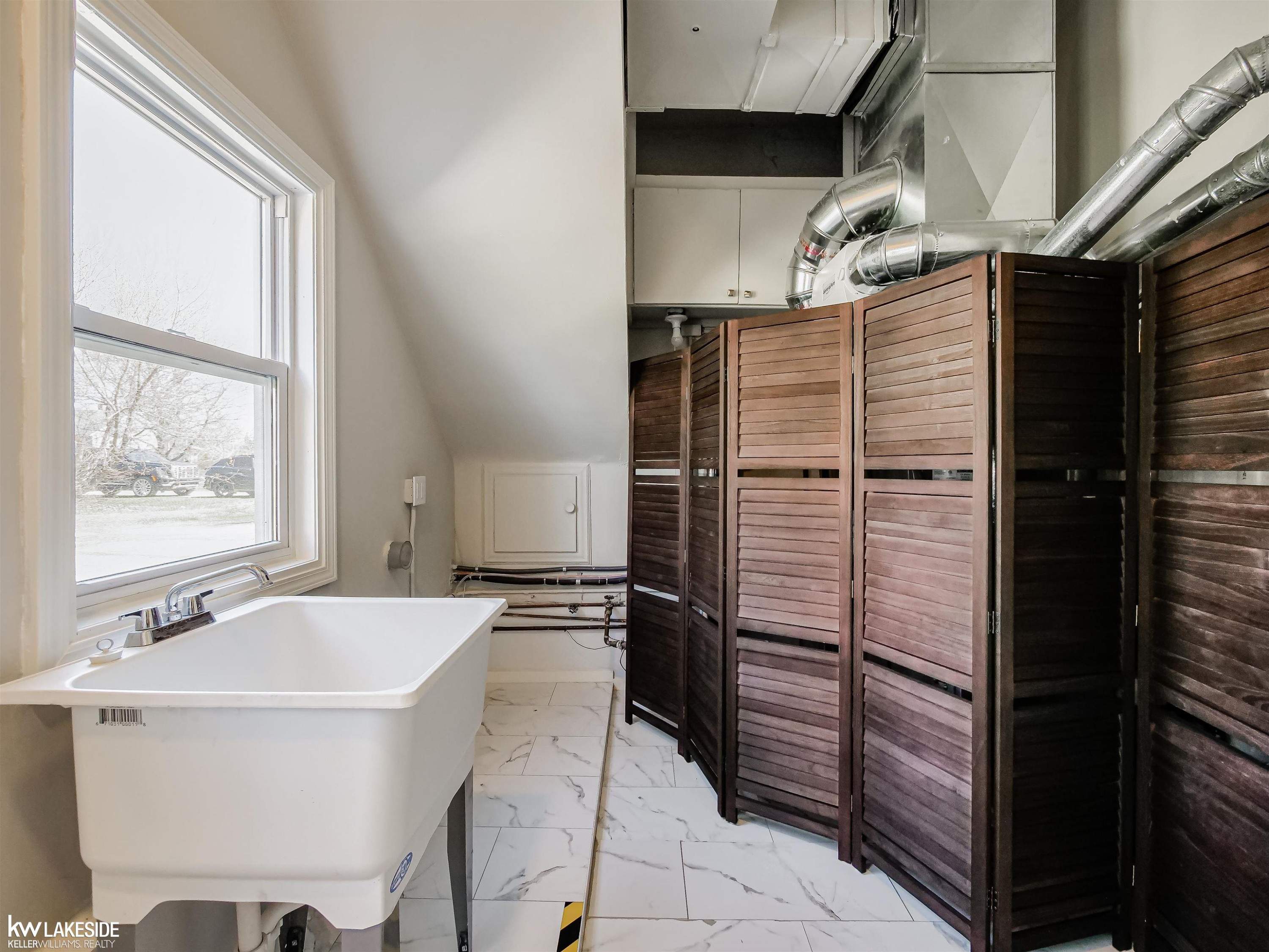 47051 Frederick Road, Shelby Twp, MI 48317 — Photo 17
