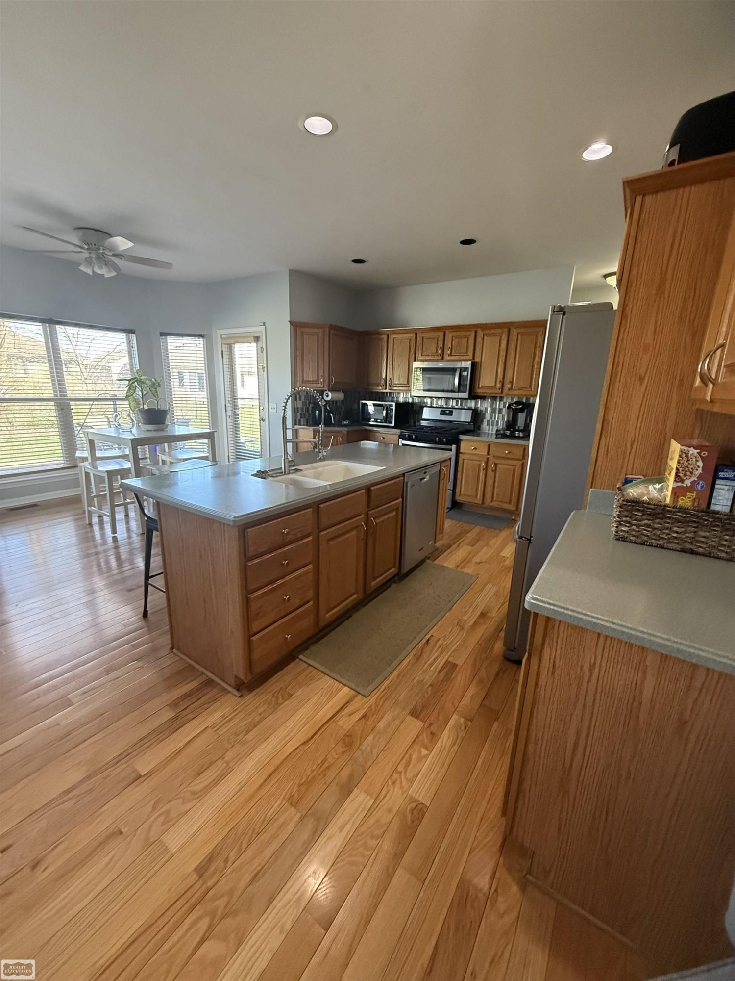 46514 Chalmers Drive Street, MI 48044 — Photo 5