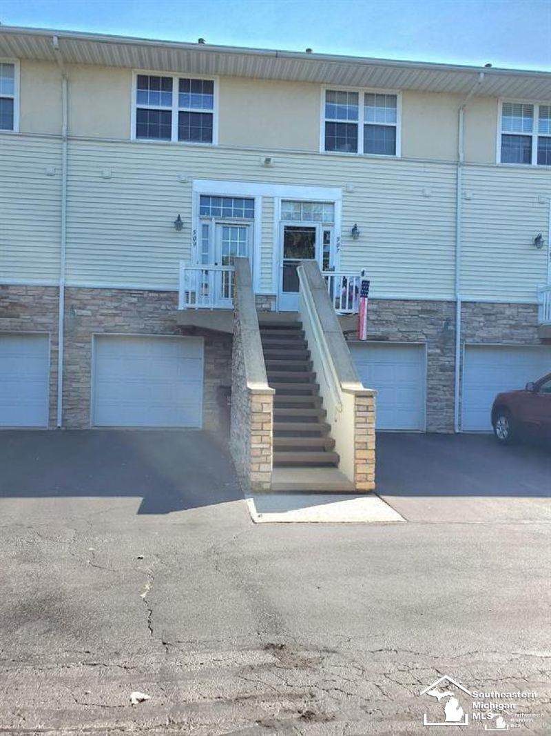 507 Mackinaw Trail, Luna Pier, MI 48157 — Photo 4