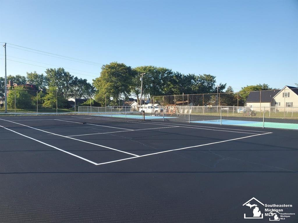 507 Mackinaw Trail, Luna Pier, MI 48157 — Photo 26