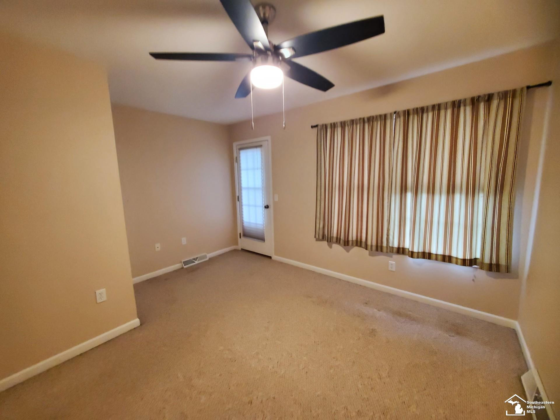 507 Mackinaw Trail, Luna Pier, MI 48157 — Photo 35