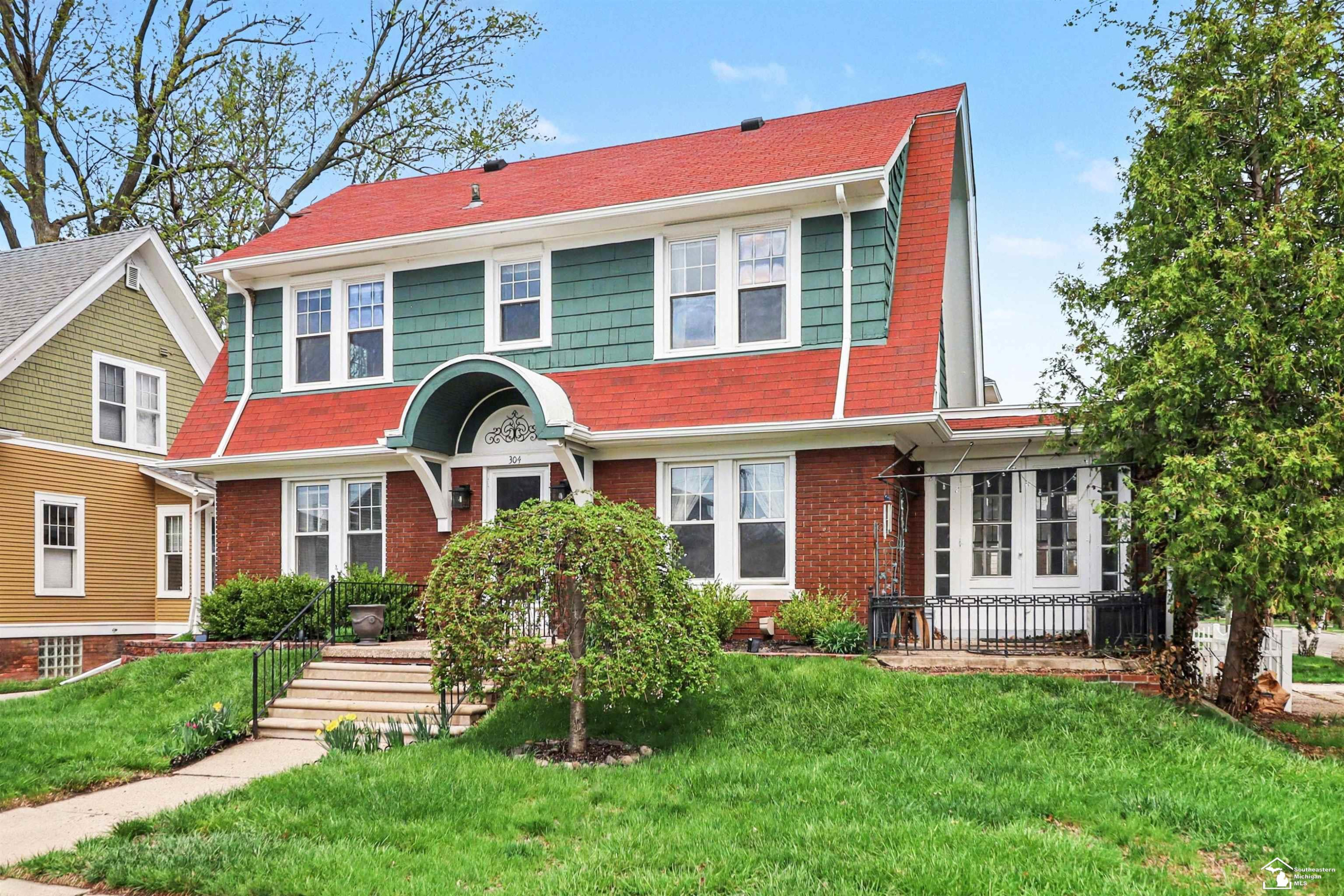 304 Chestnut Street, Wyandotte, MI 48192 — Photo 3