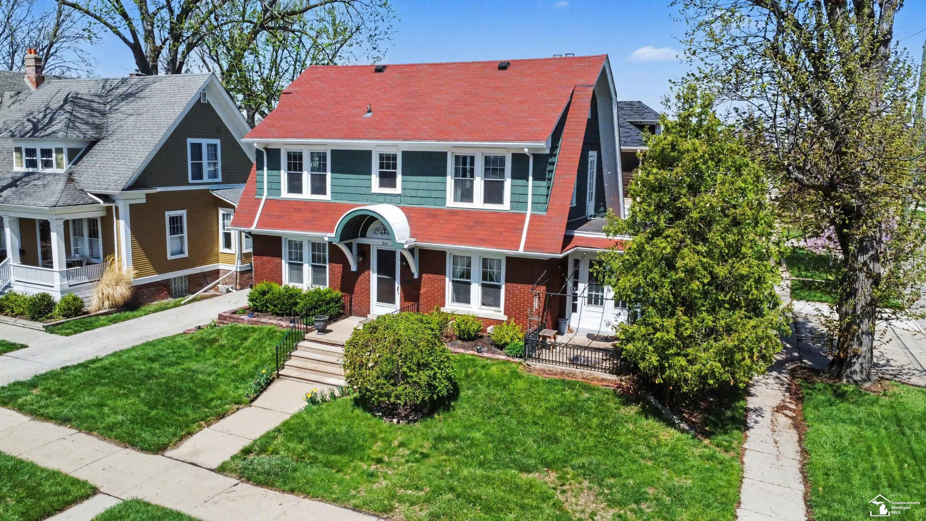 304 Chestnut Street, Wyandotte, MI 48192 — Photo 33