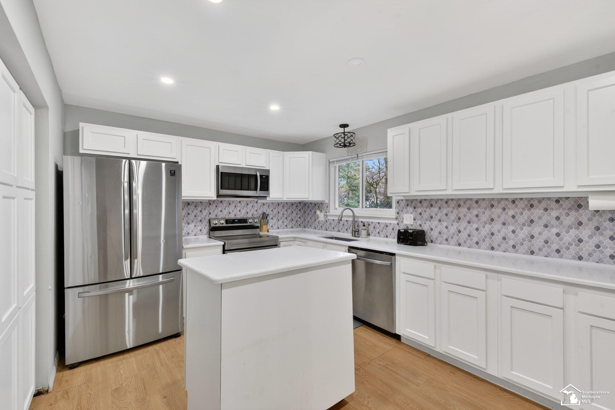 3609 Middlebury Court, Lambertville, MI 48144 — Photo 17