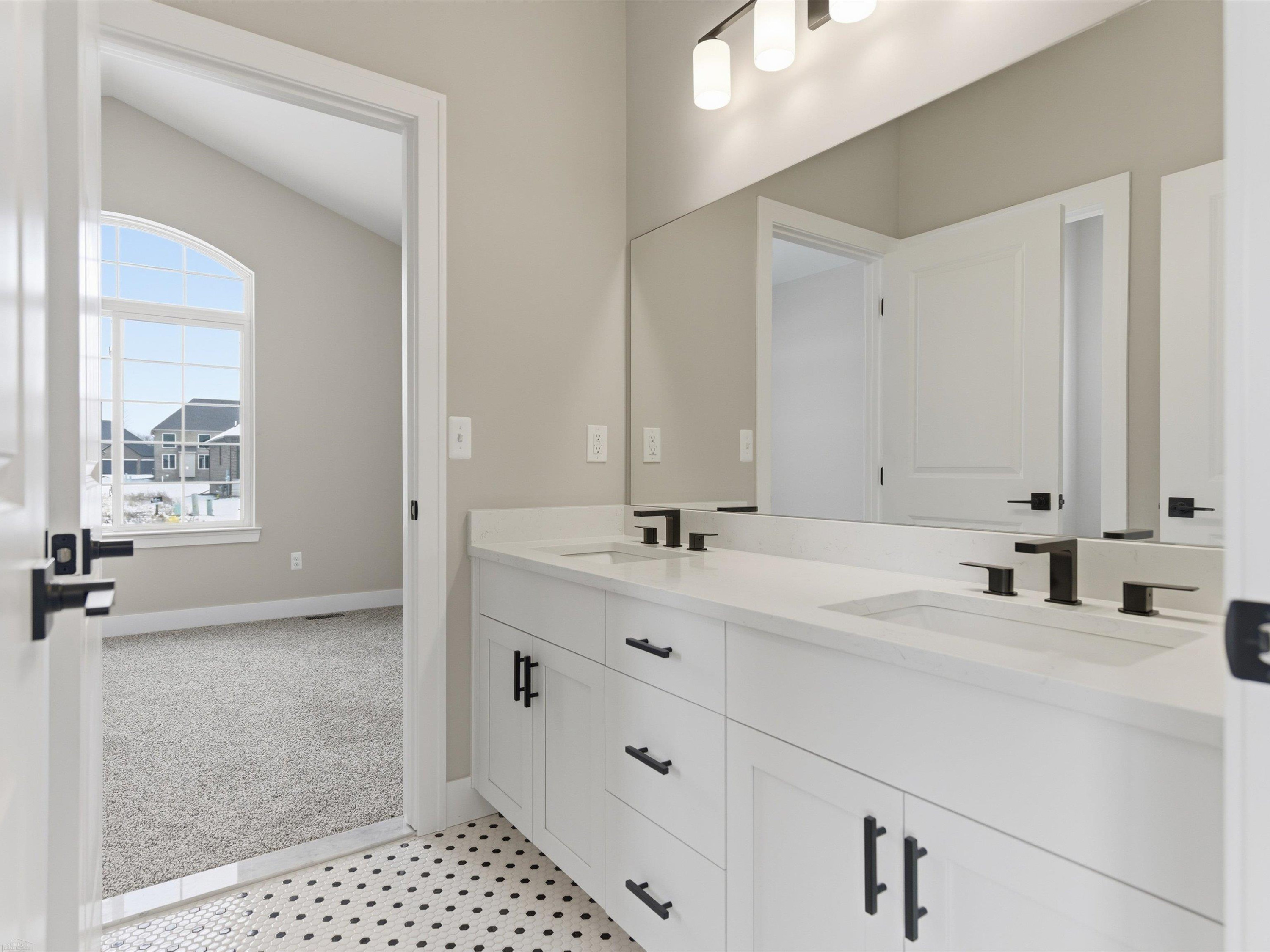 50623 Timberstone Drive, Macomb, MI 48042 — Photo 33