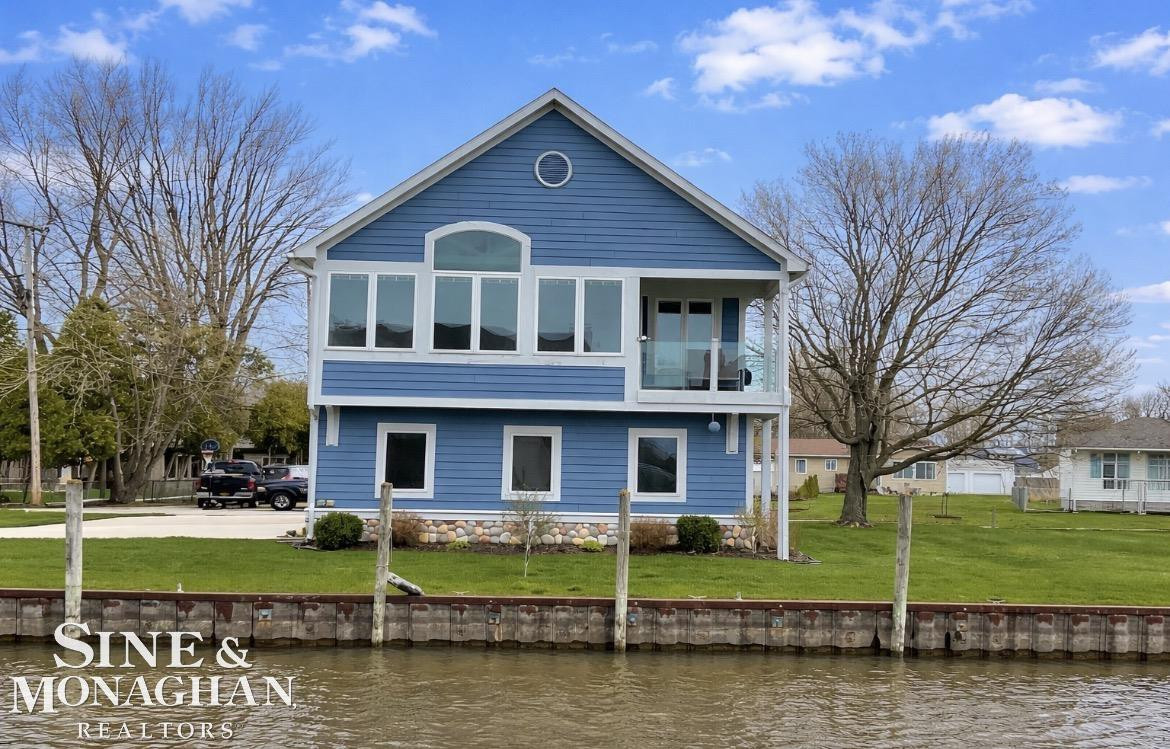 113 Roselawn Street, Algonac, MI 48001 — Photo 2
