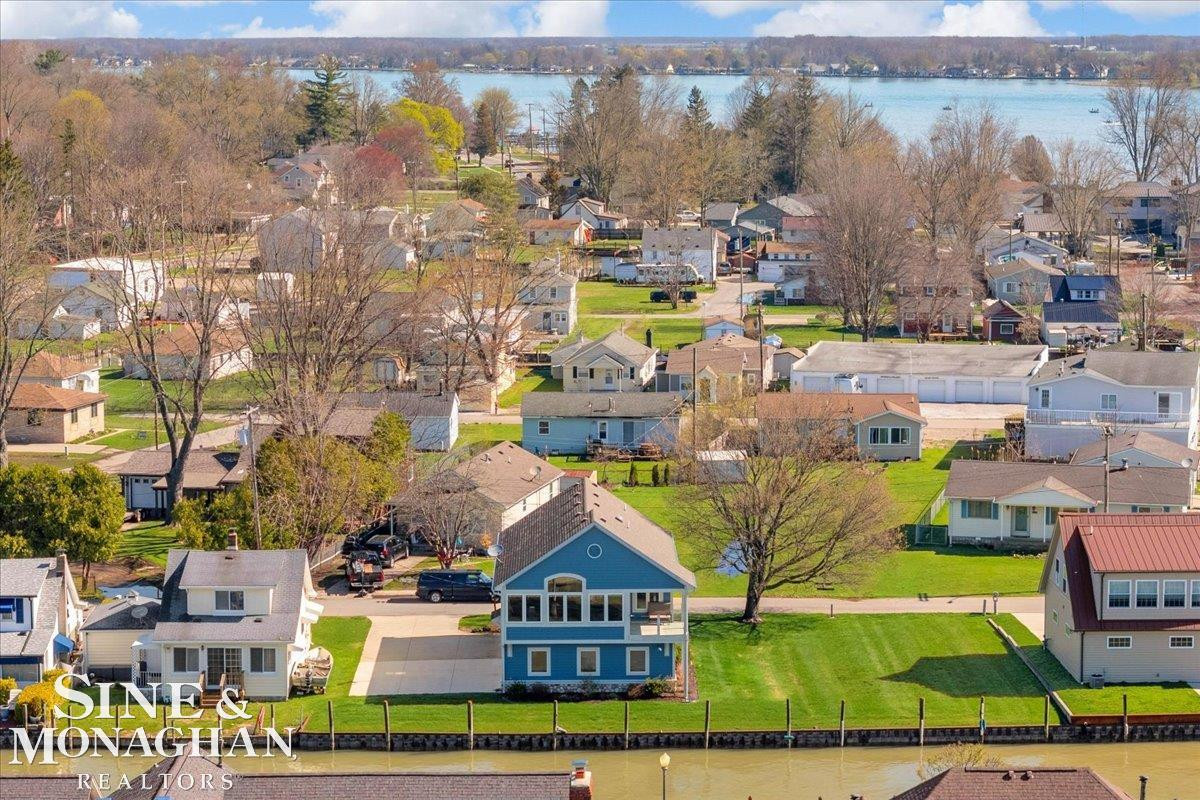 113 Roselawn Street, Algonac, MI 48001 — Photo 11