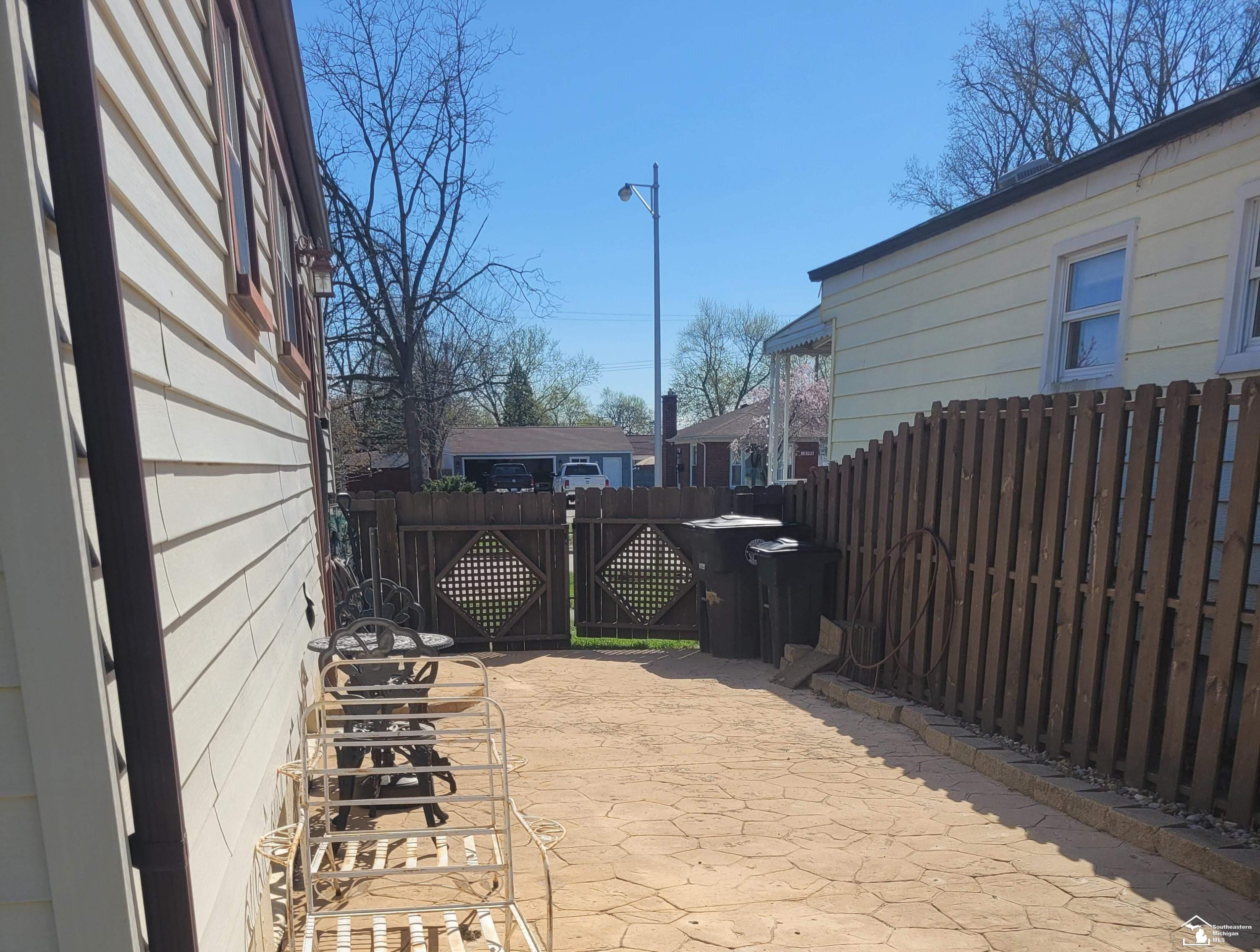 18082 Ray Street, Riverview, MI 48193 — Photo 4
