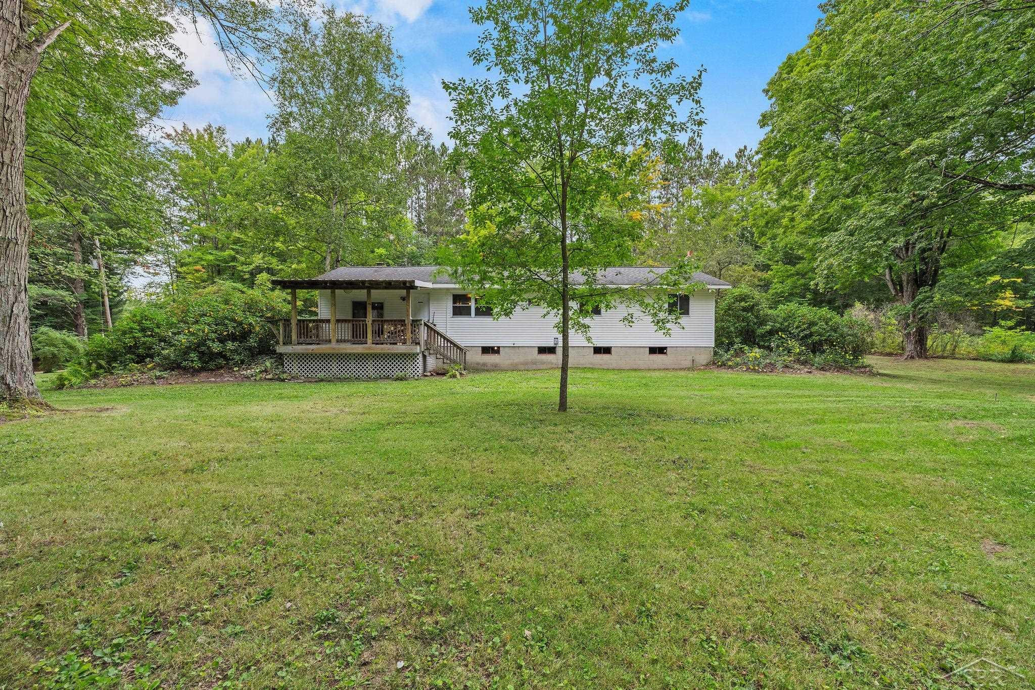 20686 Lakola Road, Tustin, MI 49688 — Photo 21