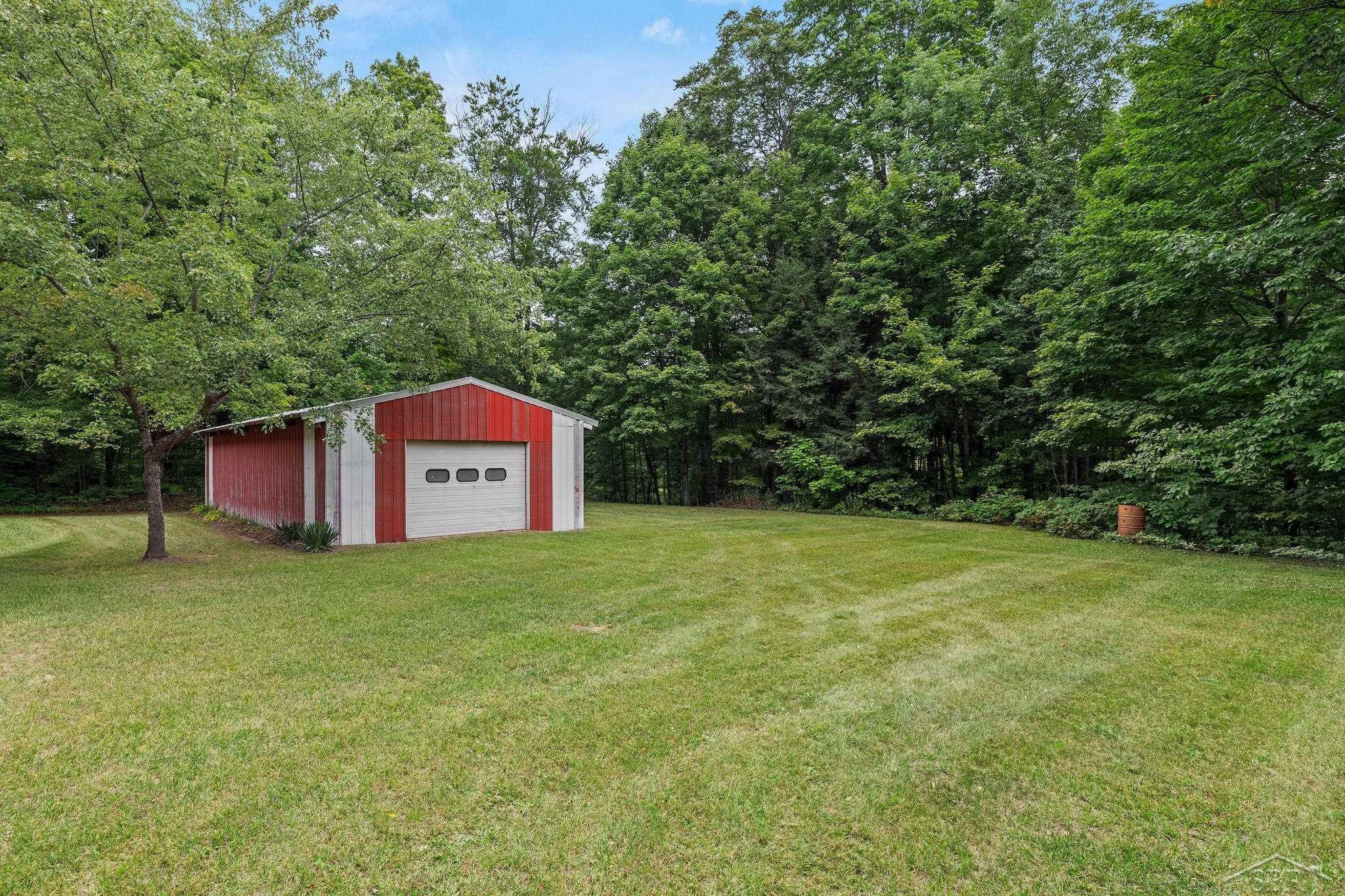 20686 Lakola Road, Tustin, MI 49688 — Photo 29