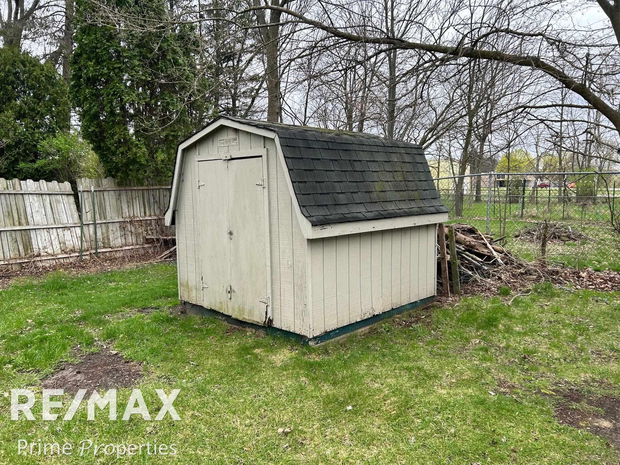 110 Butler Street, Clio, MI 48420 — Photo 24
