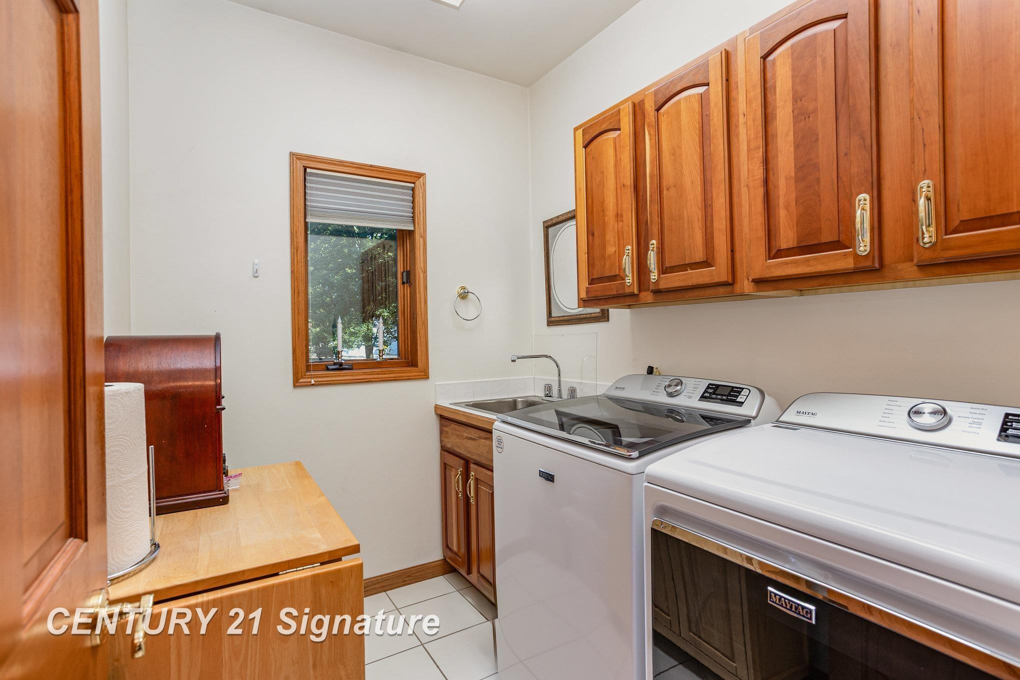 581 Timberwood Lane, Saginaw, MI 48609 — Photo 17