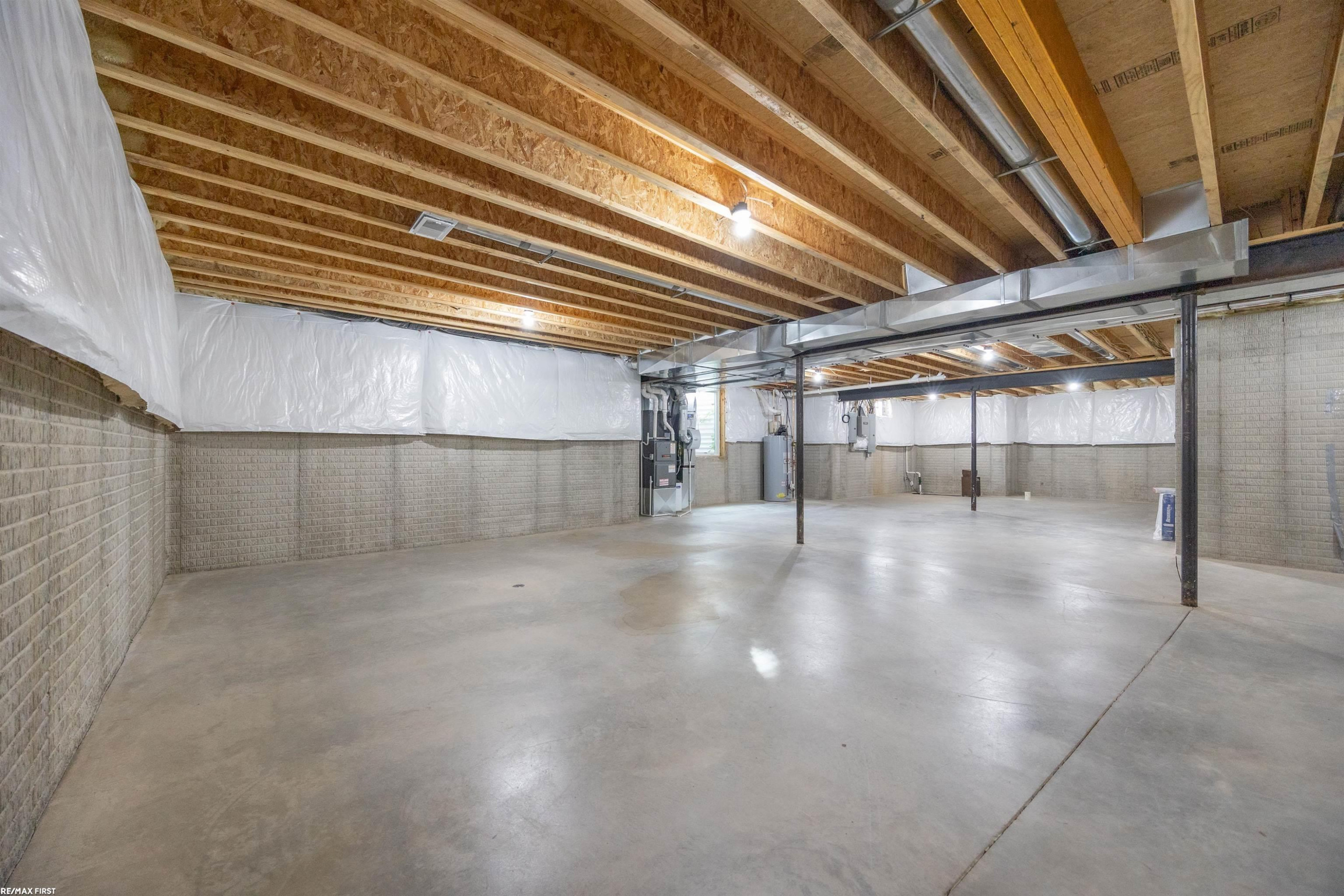 4376 Lancaster Drive, Clarkston, MI 48348 — Photo 55