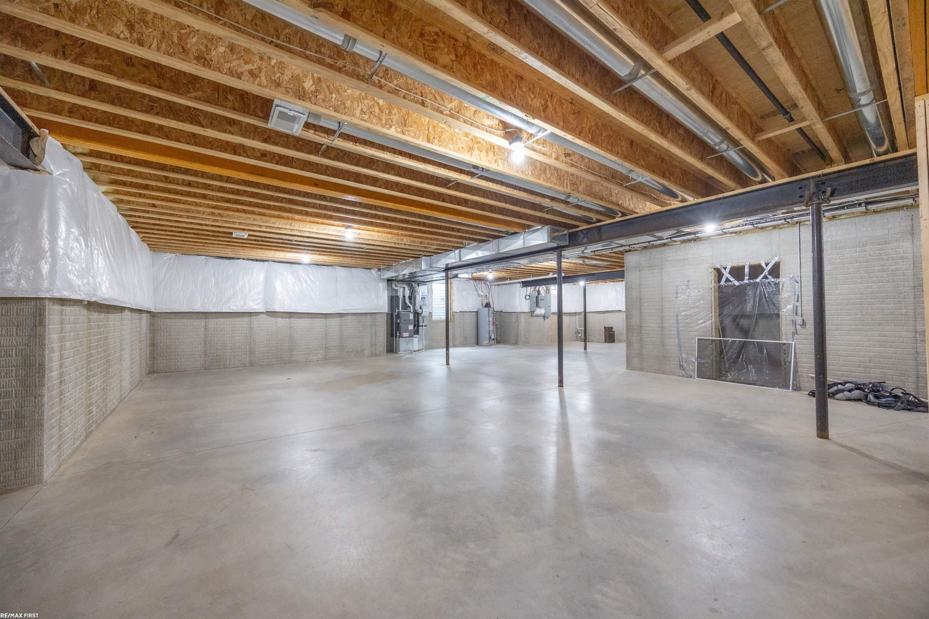 4376 Lancaster Drive, Clarkston, MI 48348 — Photo 61