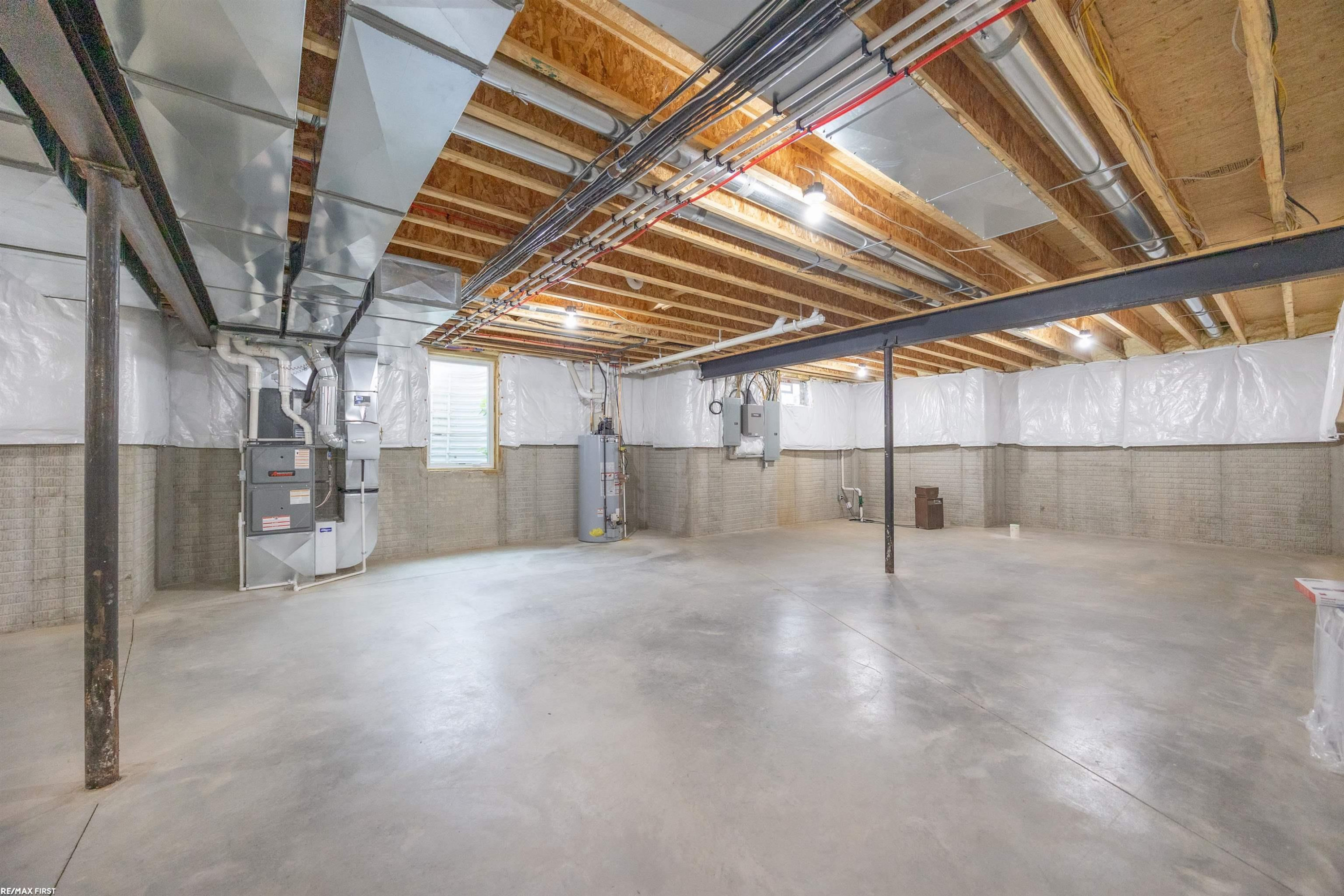 4376 Lancaster Drive, Clarkston, MI 48348 — Photo 62