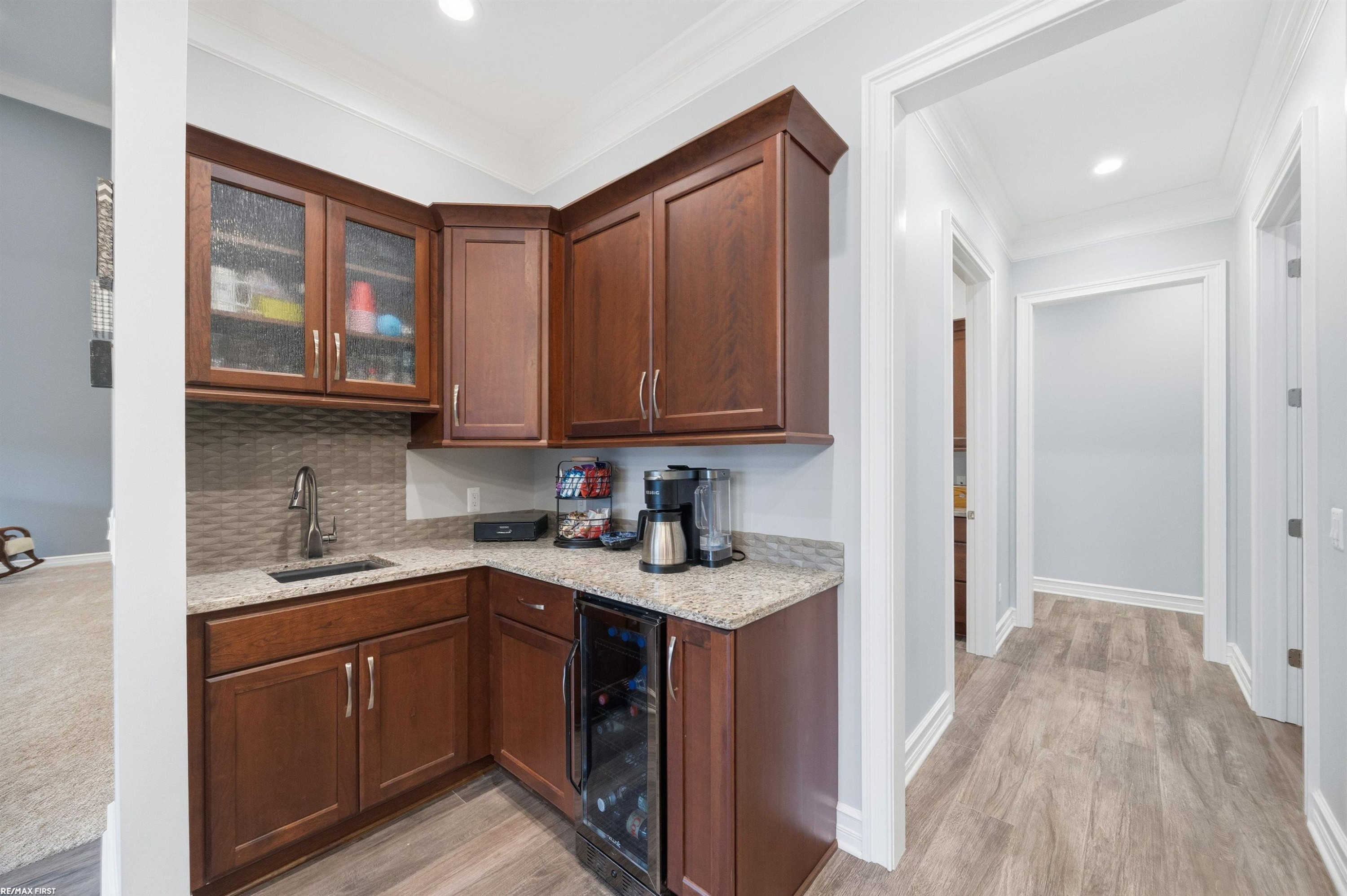 4376 Lancaster Drive, Clarkston, MI 48348 — Photo 31