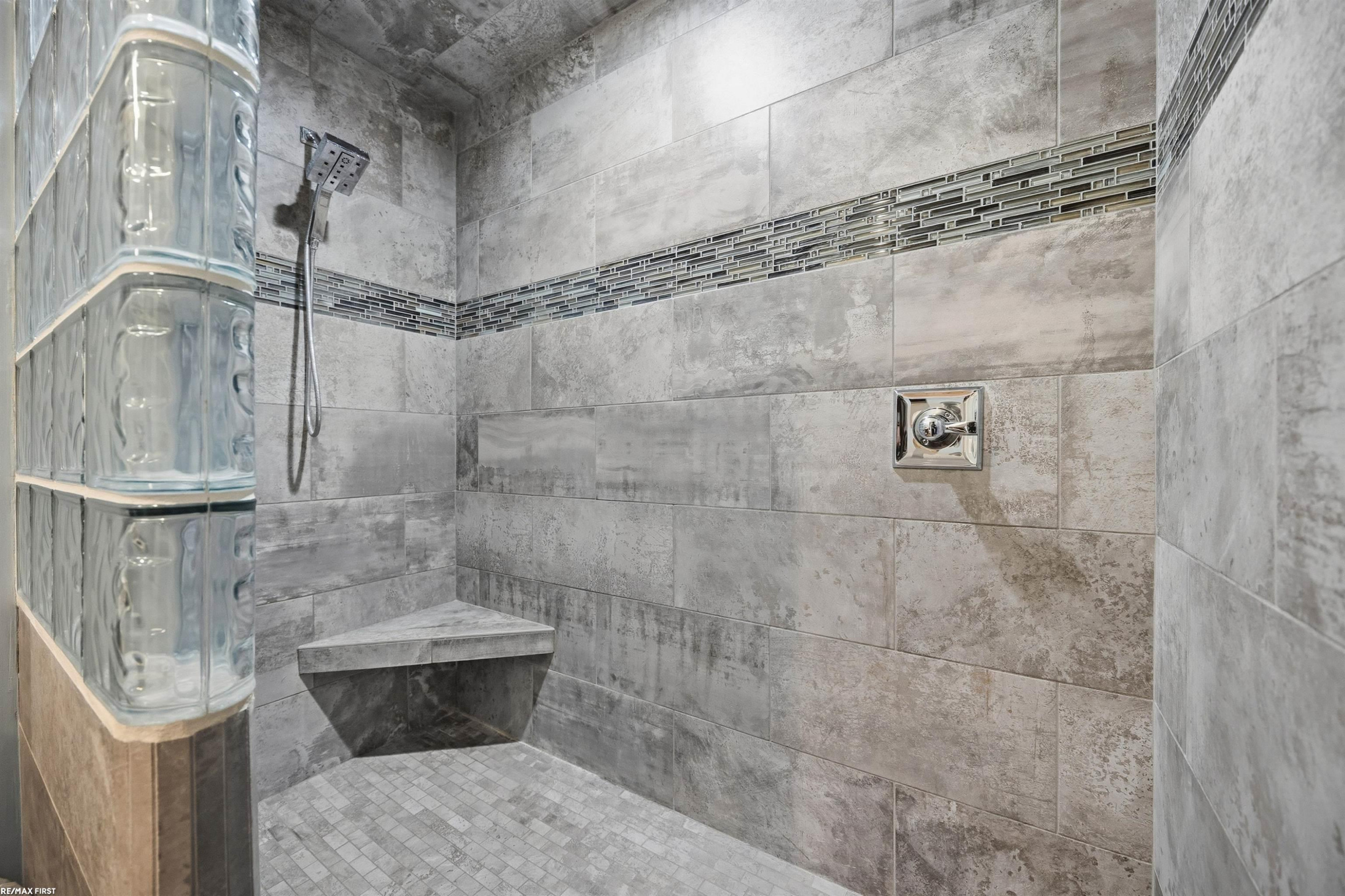 4376 Lancaster Drive, Clarkston, MI 48348 — Photo 41