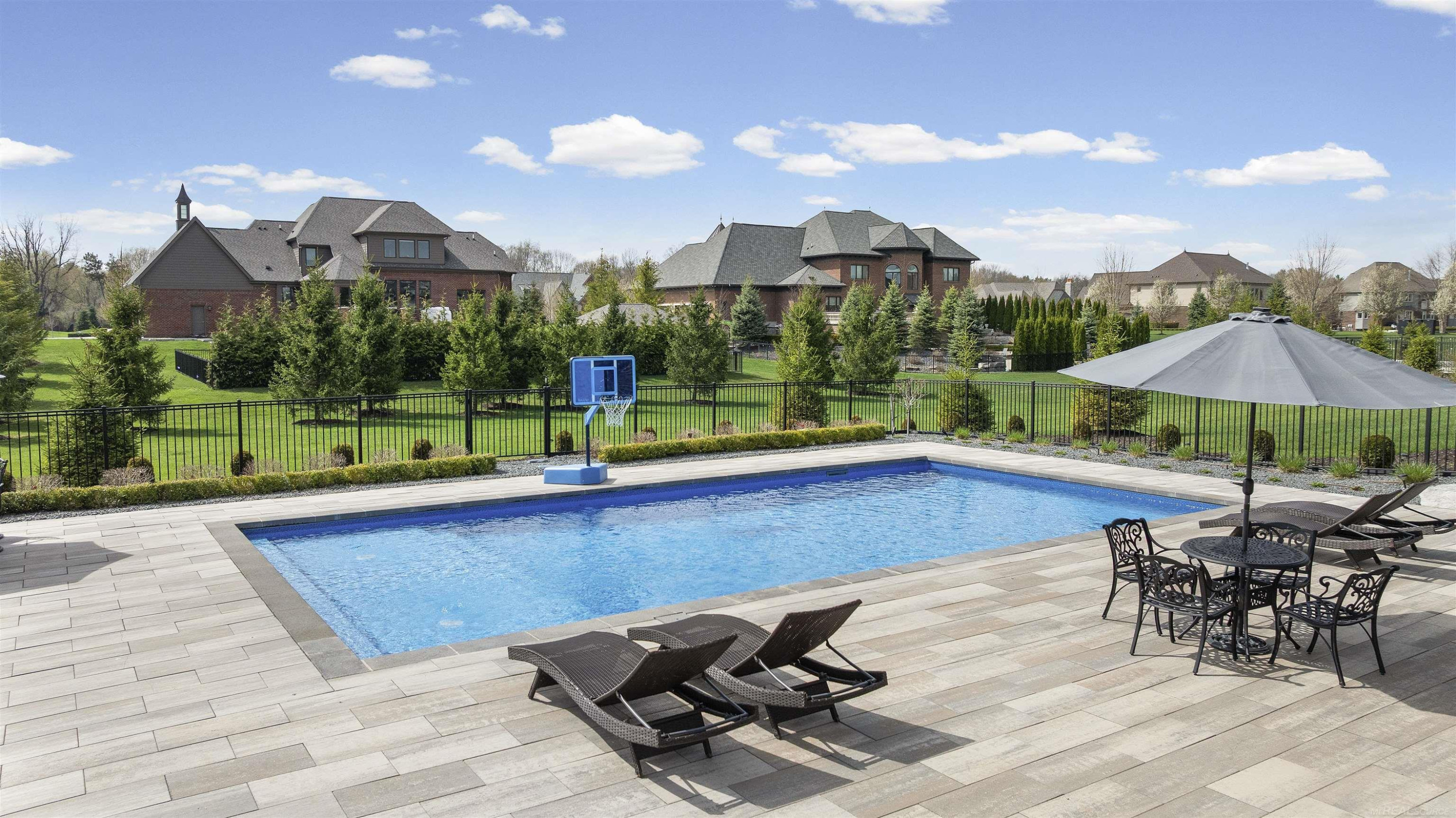 61657 Cotswold Drive, MI — Photo 15