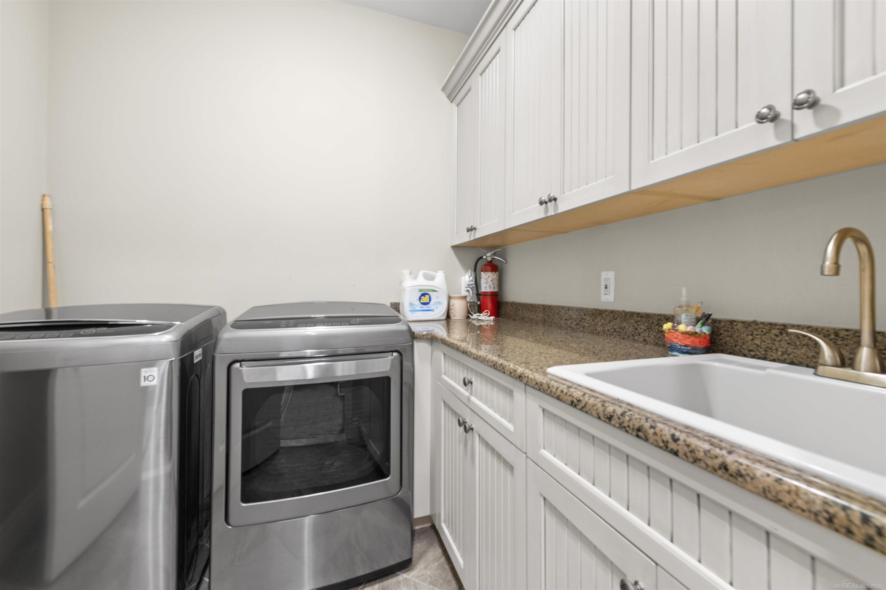 61657 Cotswold Drive, MI — Photo 37