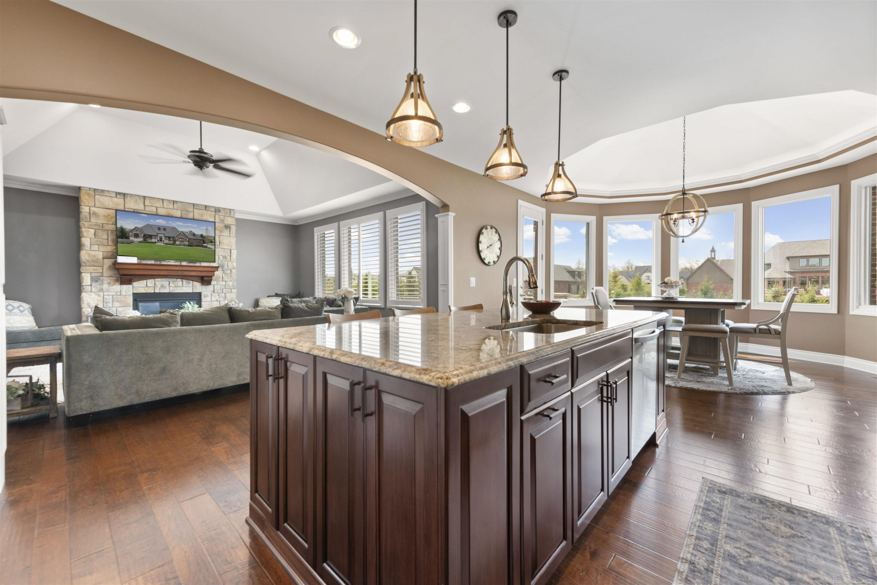 61657 Cotswold Drive, MI — Photo 39
