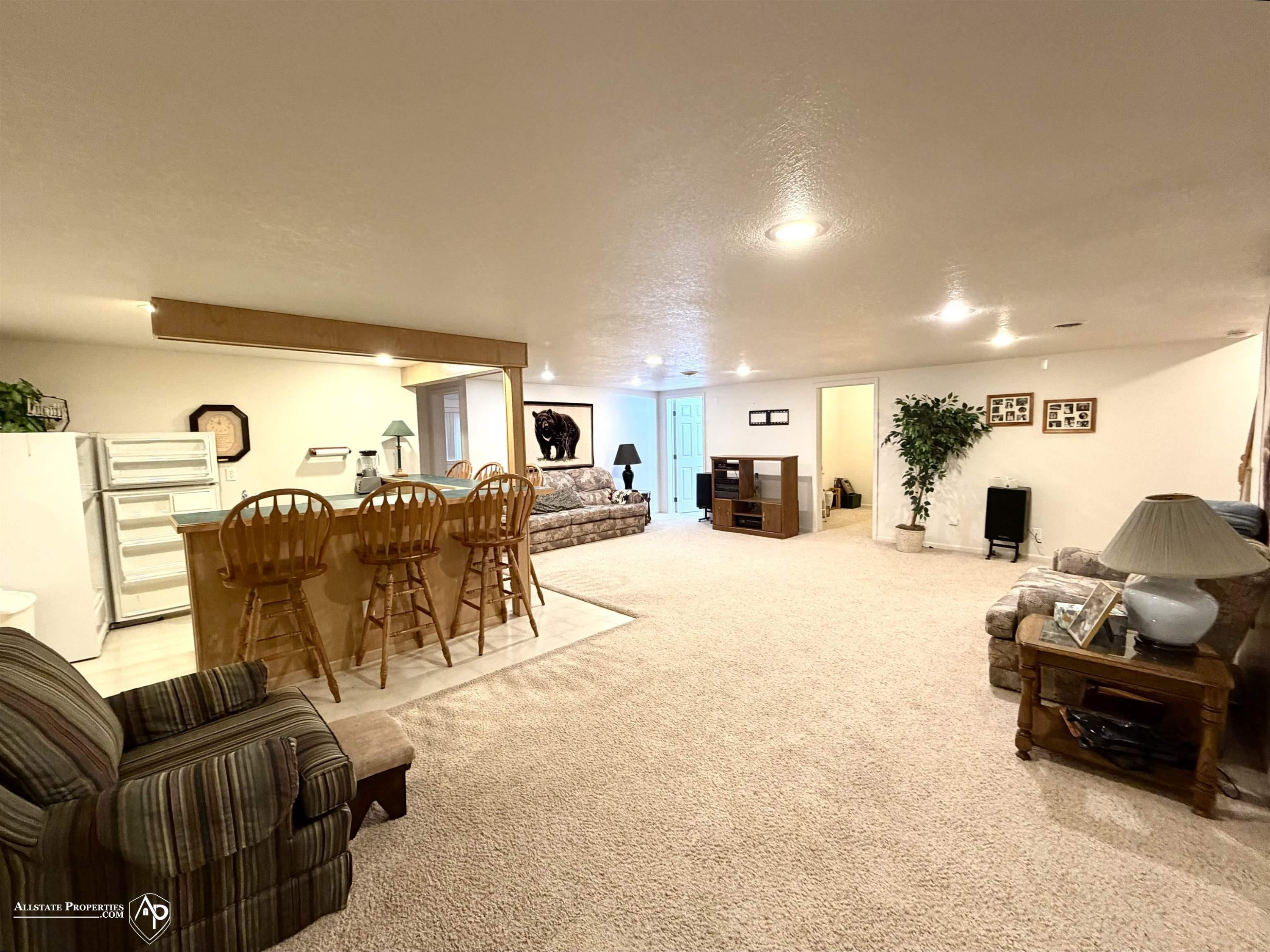 300 Carriage Way, Davison, MI 48423 — Photo 17