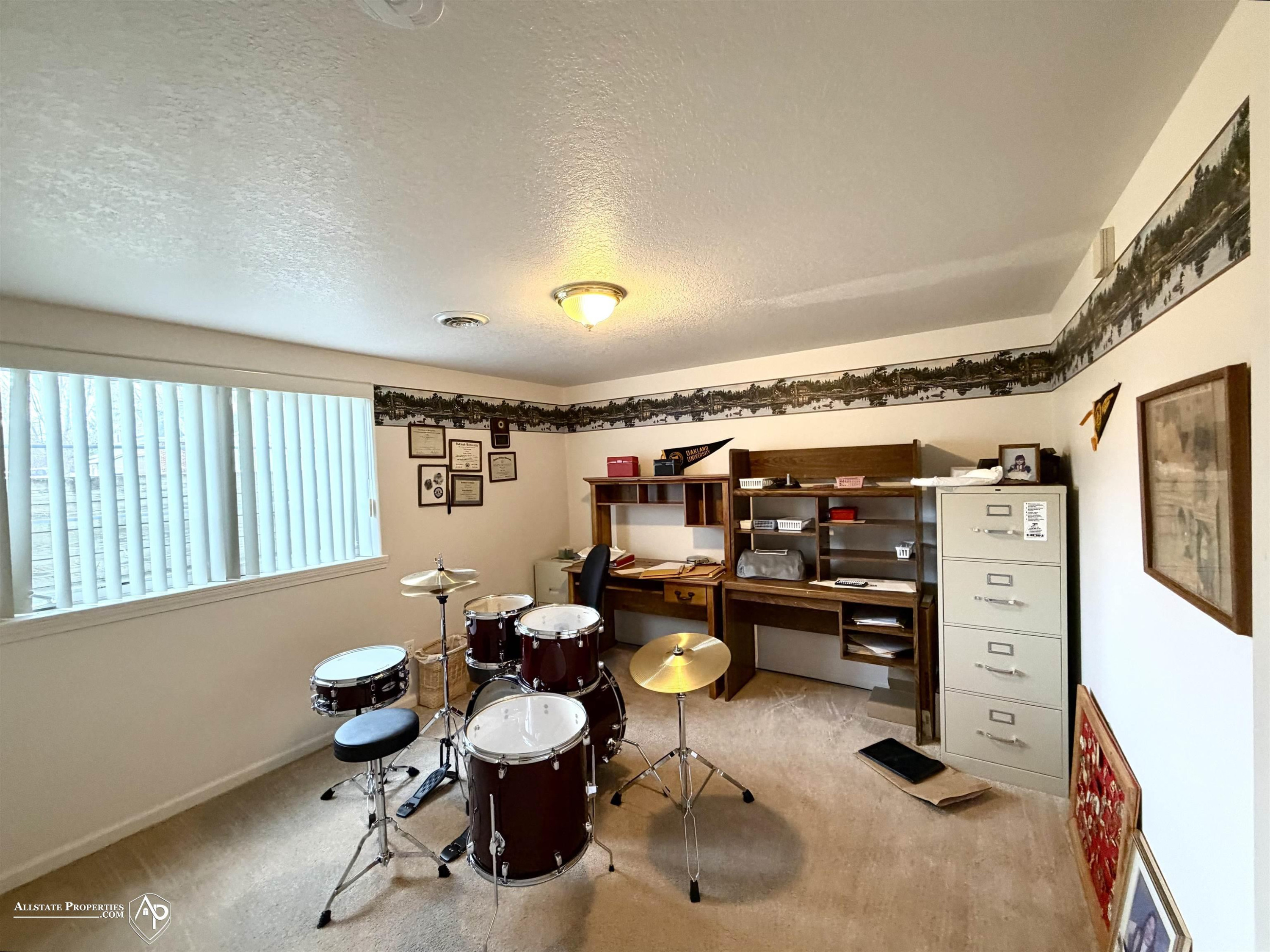 300 Carriage Way, Davison, MI 48423 — Photo 22
