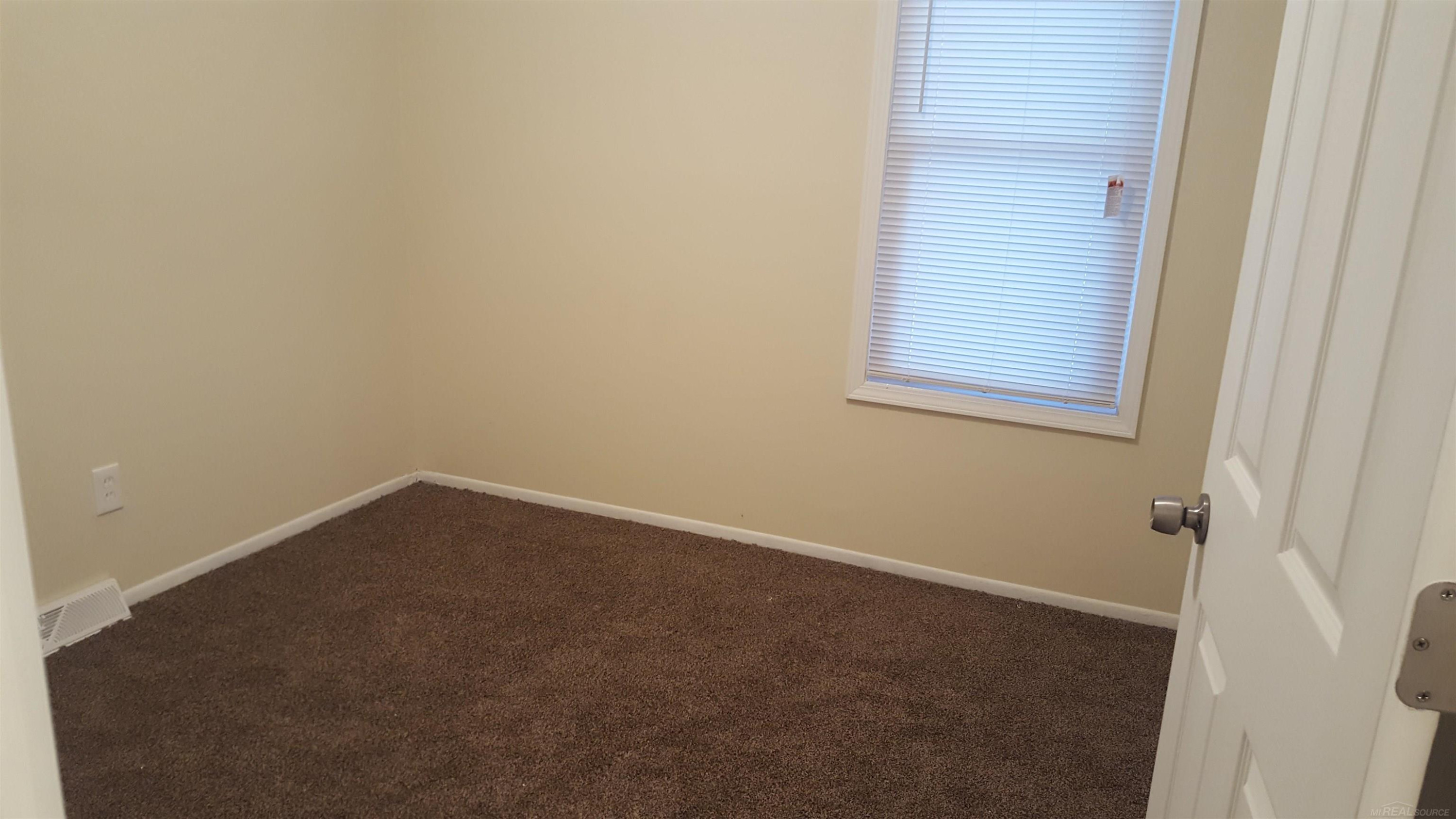 8686 Ford Avenue, Warren, MI 48089 — Photo 5