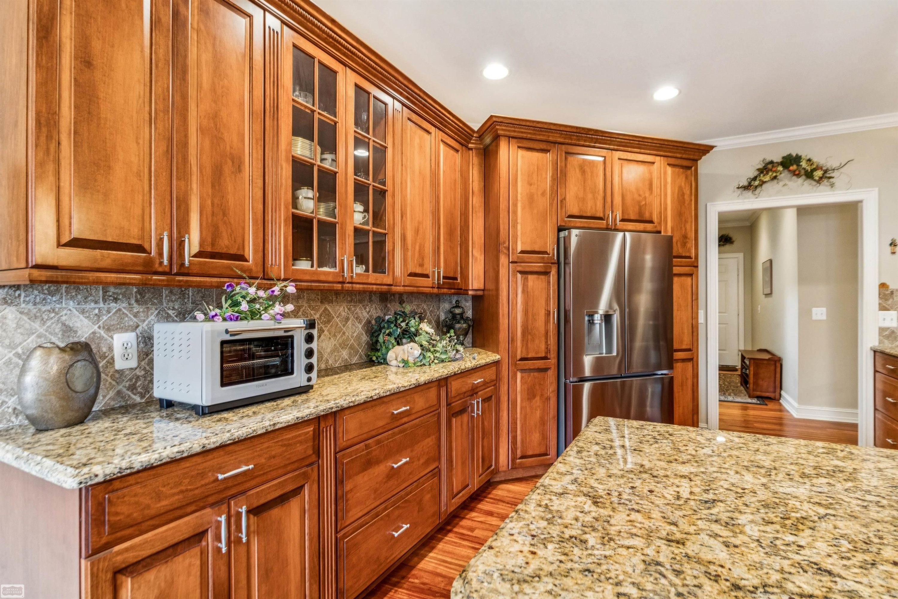 54361 PINE Street, New Baltimore, MI 48047 — Photo 9