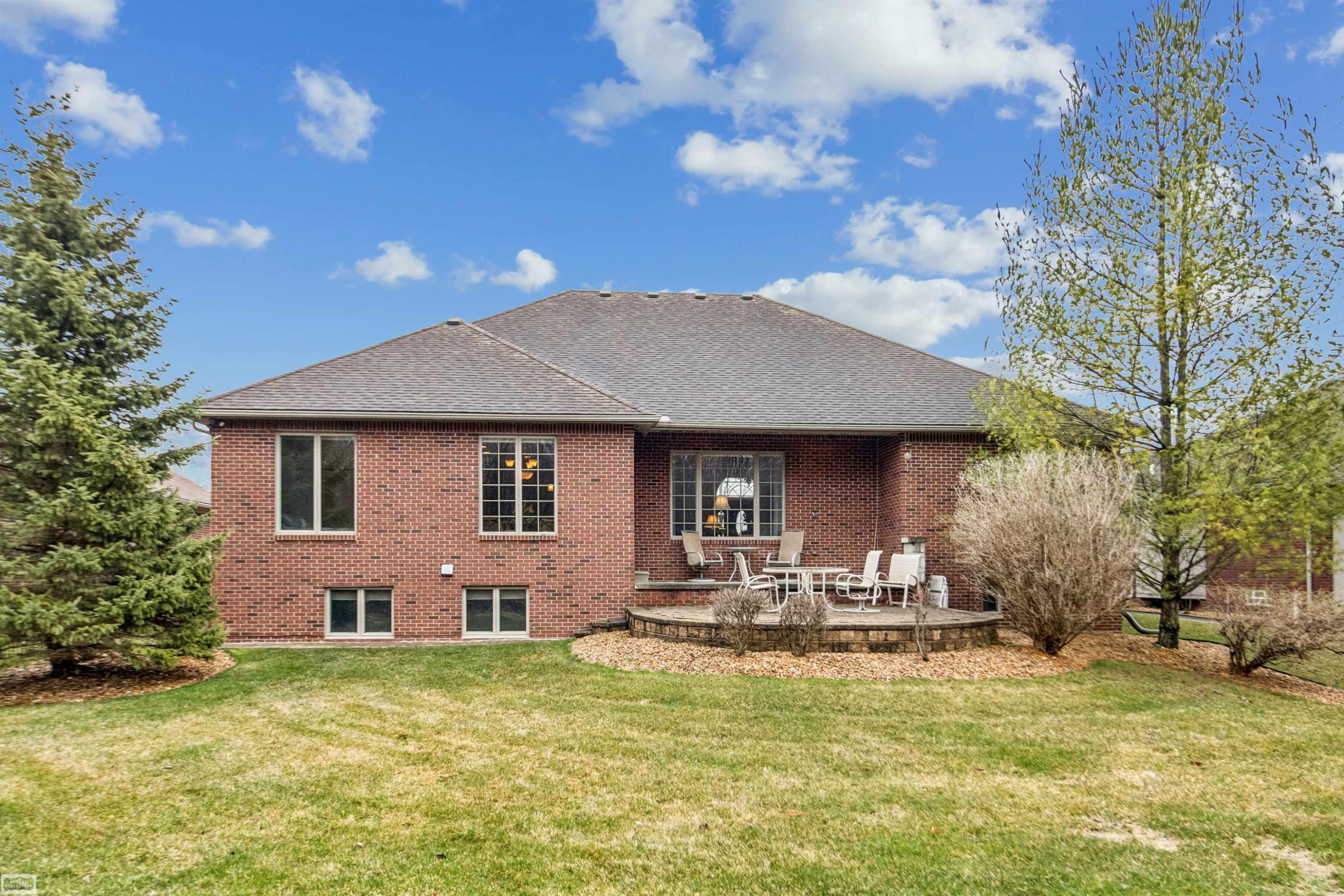 54361 PINE Street, New Baltimore, MI 48047 — Photo 29