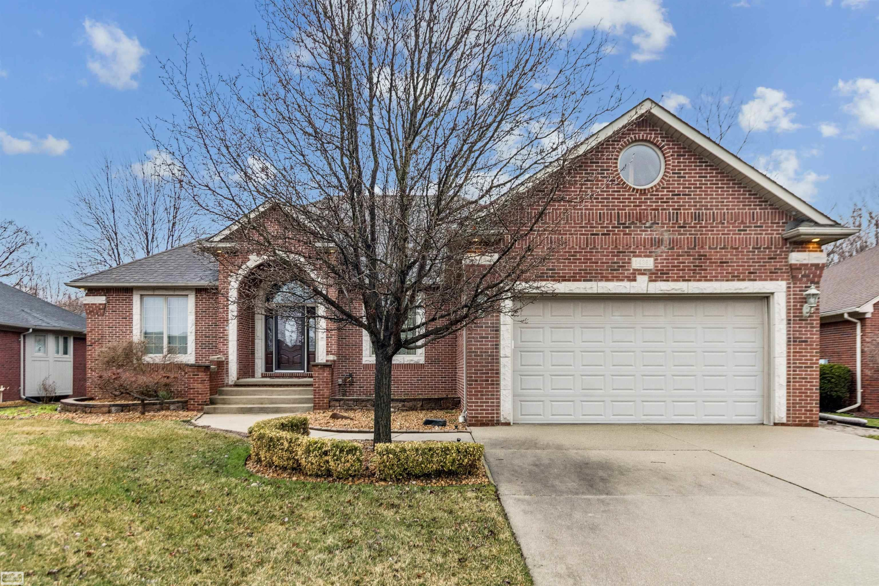 54361 PINE Street, New Baltimore, MI 48047 — Photo 31