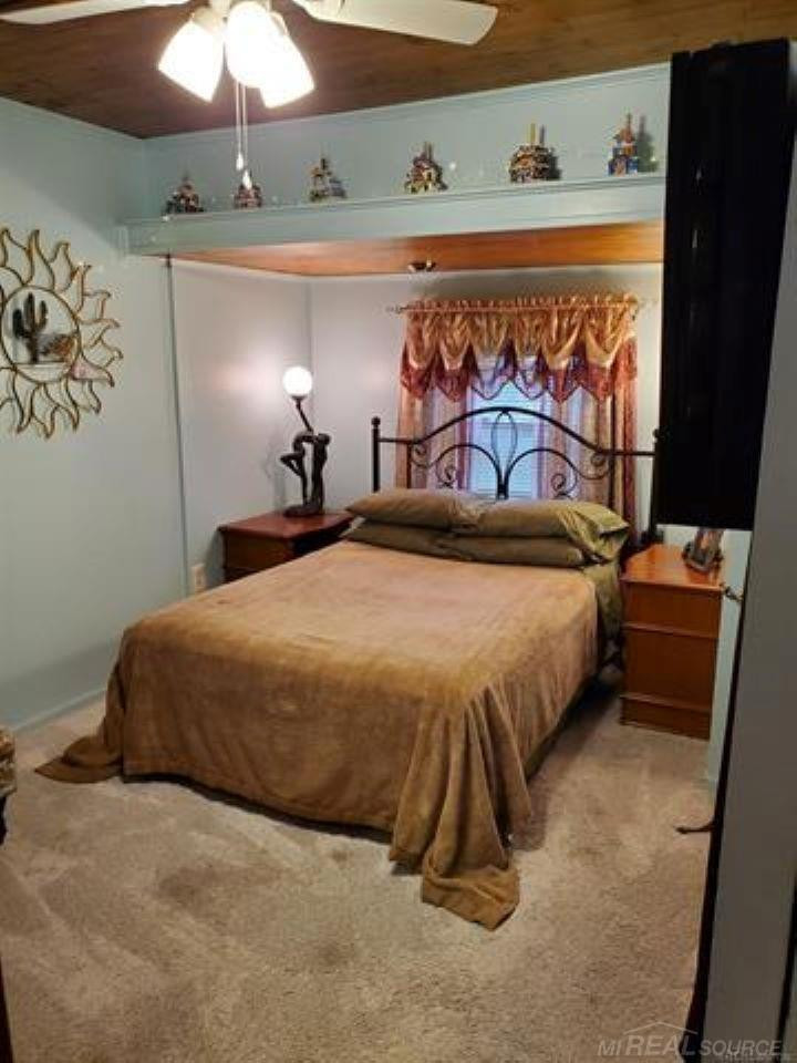 7276 Oak Street, Lexington, MI 48450 — Photo 9