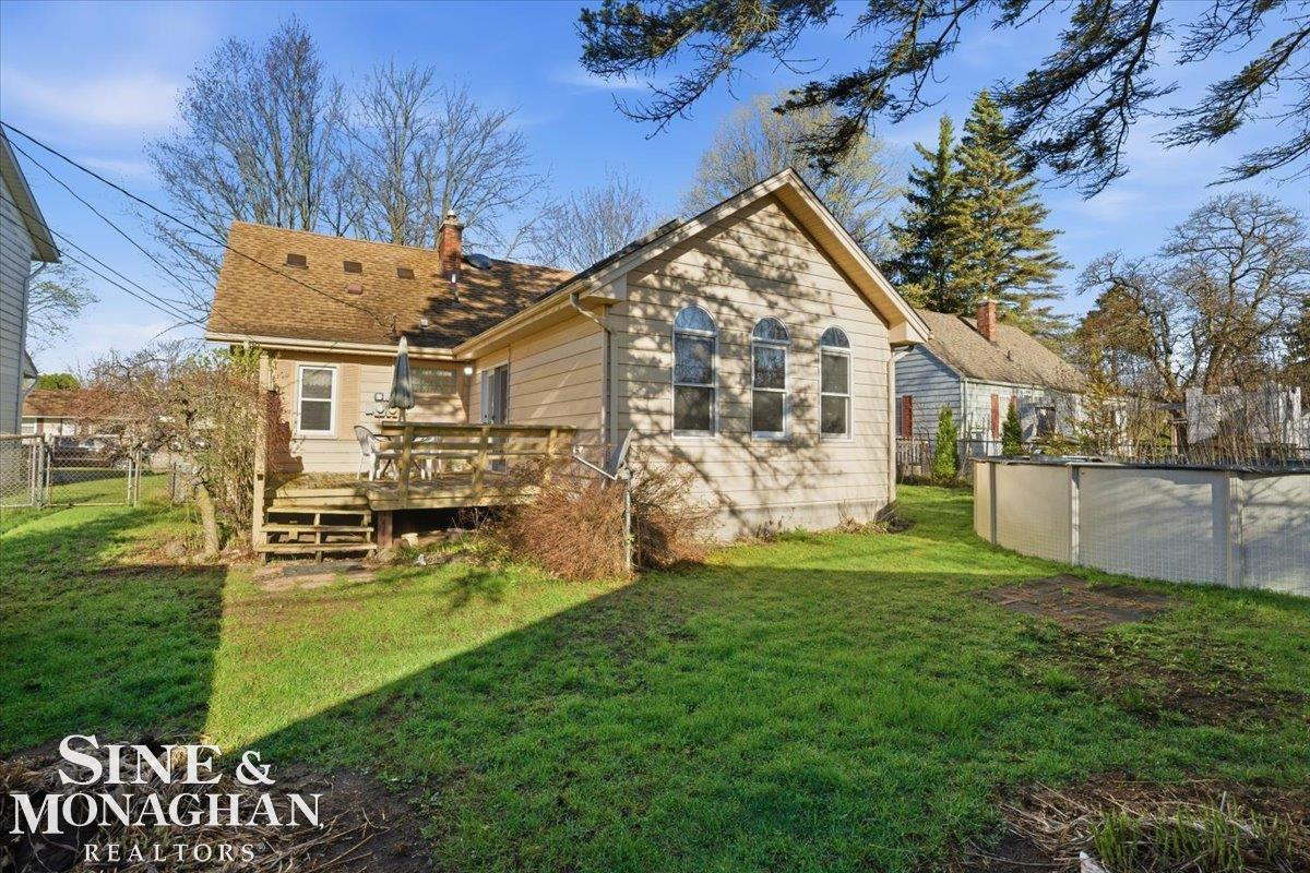 1313 Minnesota Avenue, Marysville, MI 48040 — Photo 31
