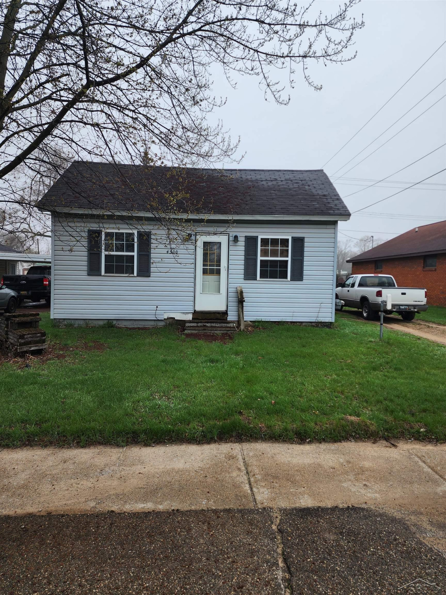 4300 Beach Street, Akron, MI 48701