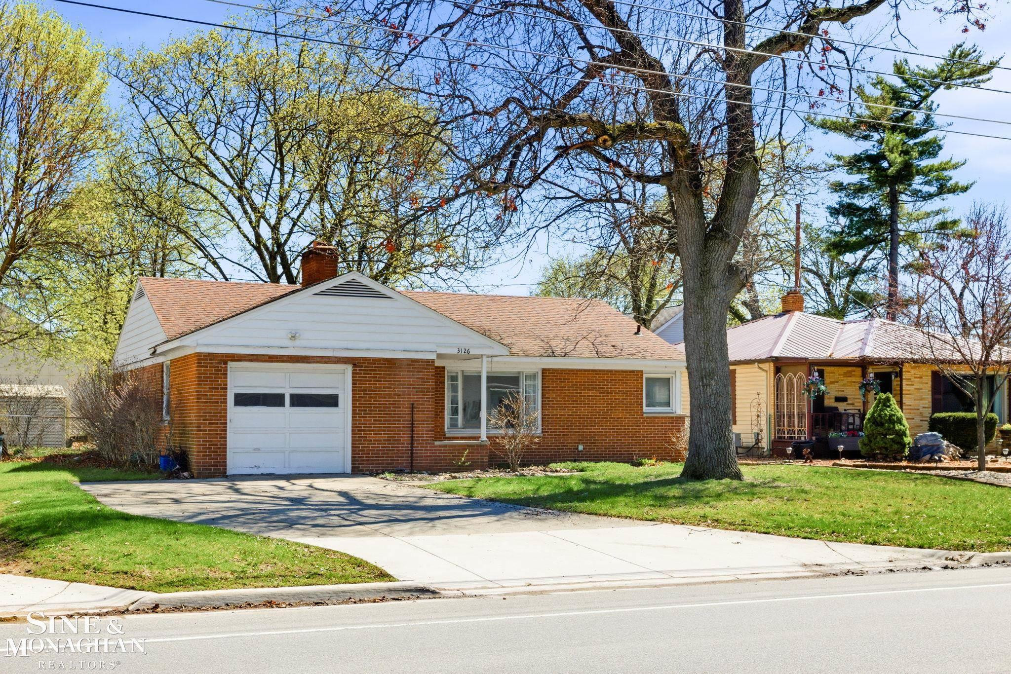 3126 Gratiot Avenue, Port Huron, MI 48060 — Photo 3